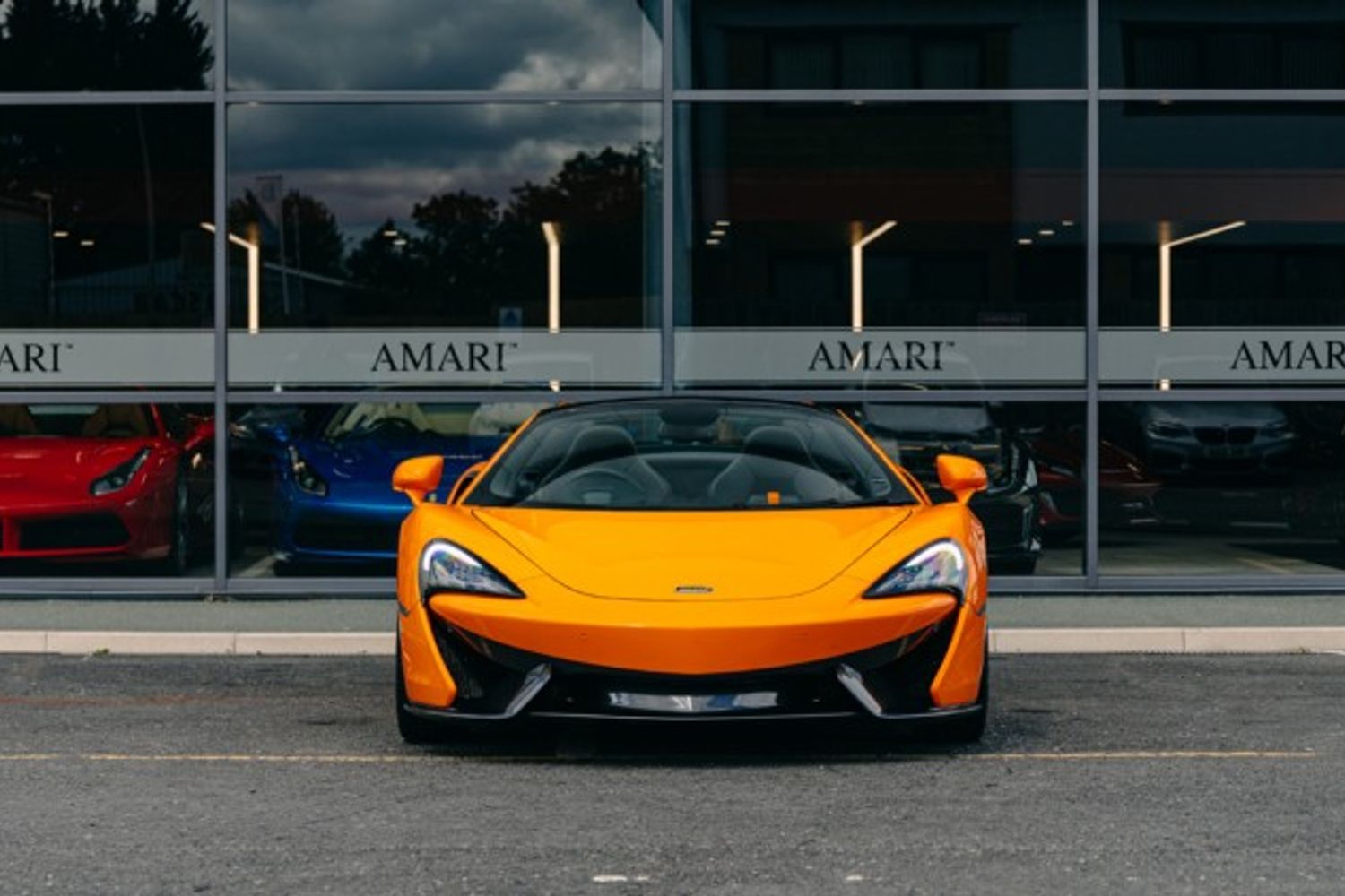 MCLAREN 570S V8 SSG CONVERTIBLE 3.8 V8 SSG 2DR SEMI AUTOMATIC