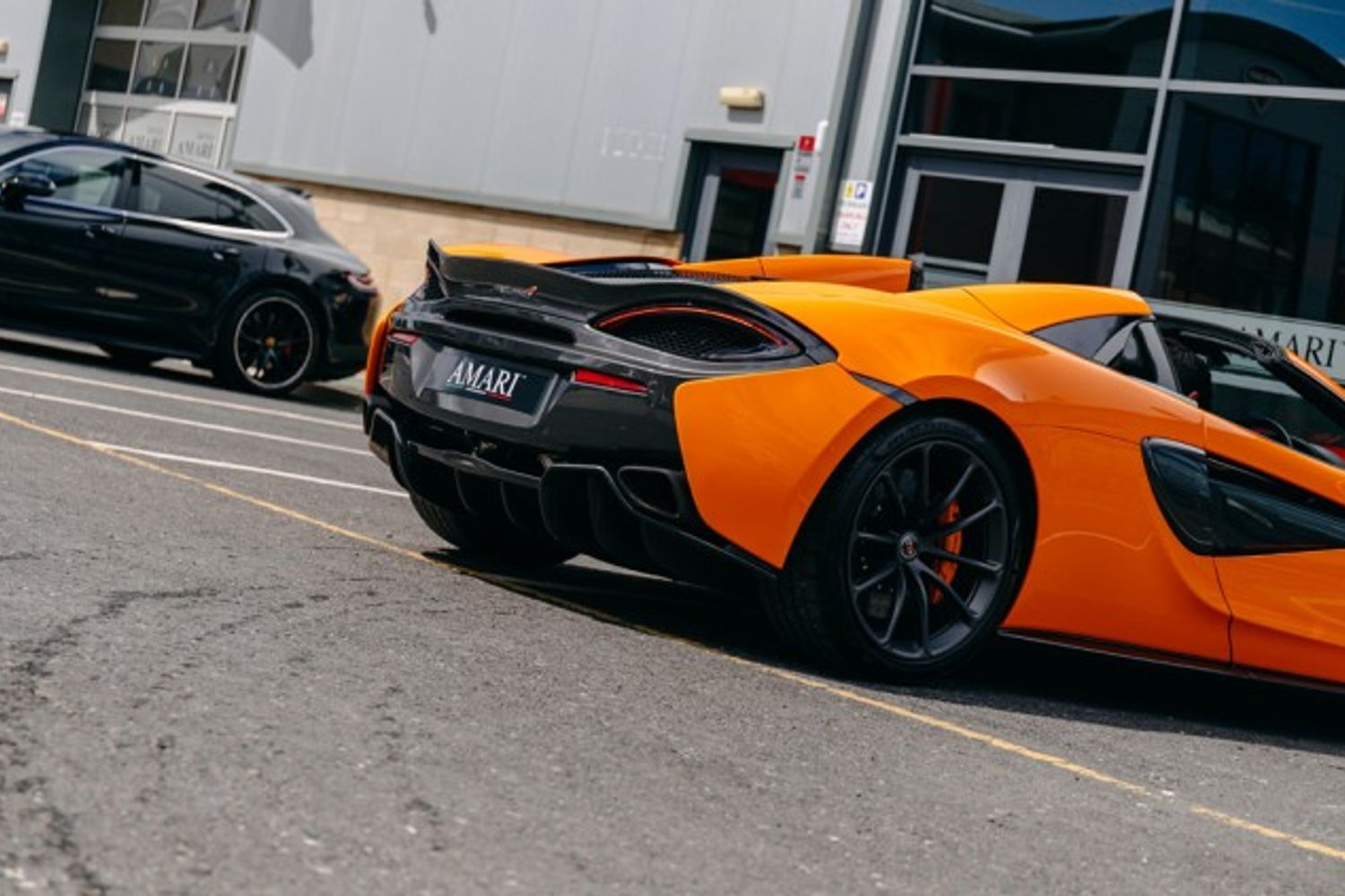 MCLAREN 570S V8 SSG CONVERTIBLE 3.8 V8 SSG 2DR SEMI AUTOMATIC