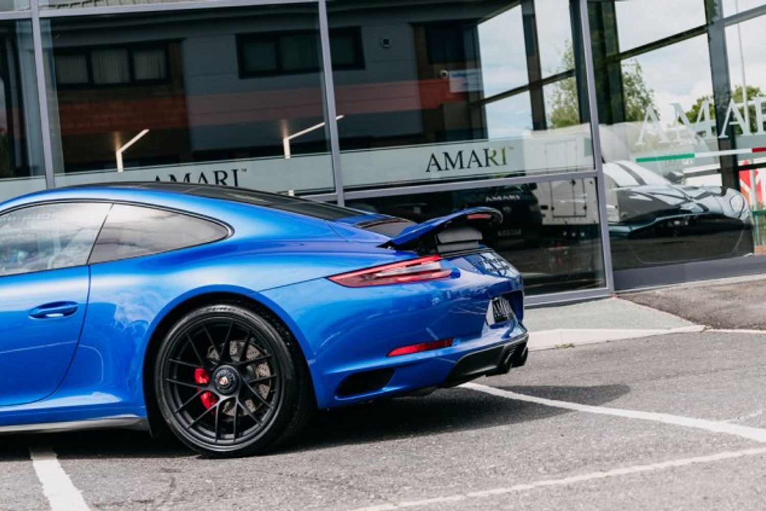 PORSCHE 911 COUPE 3.0 CARRERA GTS 2DR
