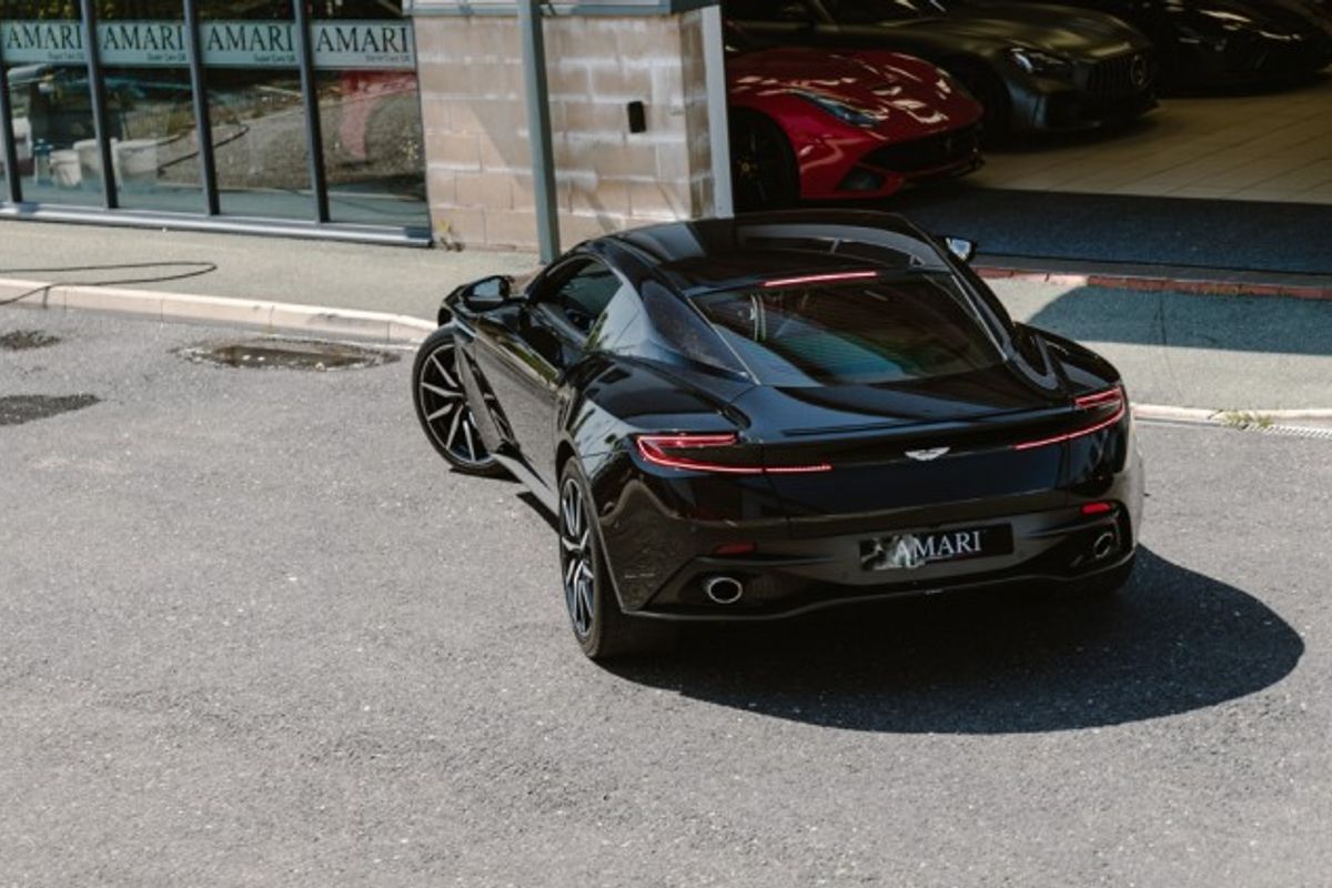 ASTON MARTIN DB11 COUPE 5.2 V12 2DR AUTOMATIC