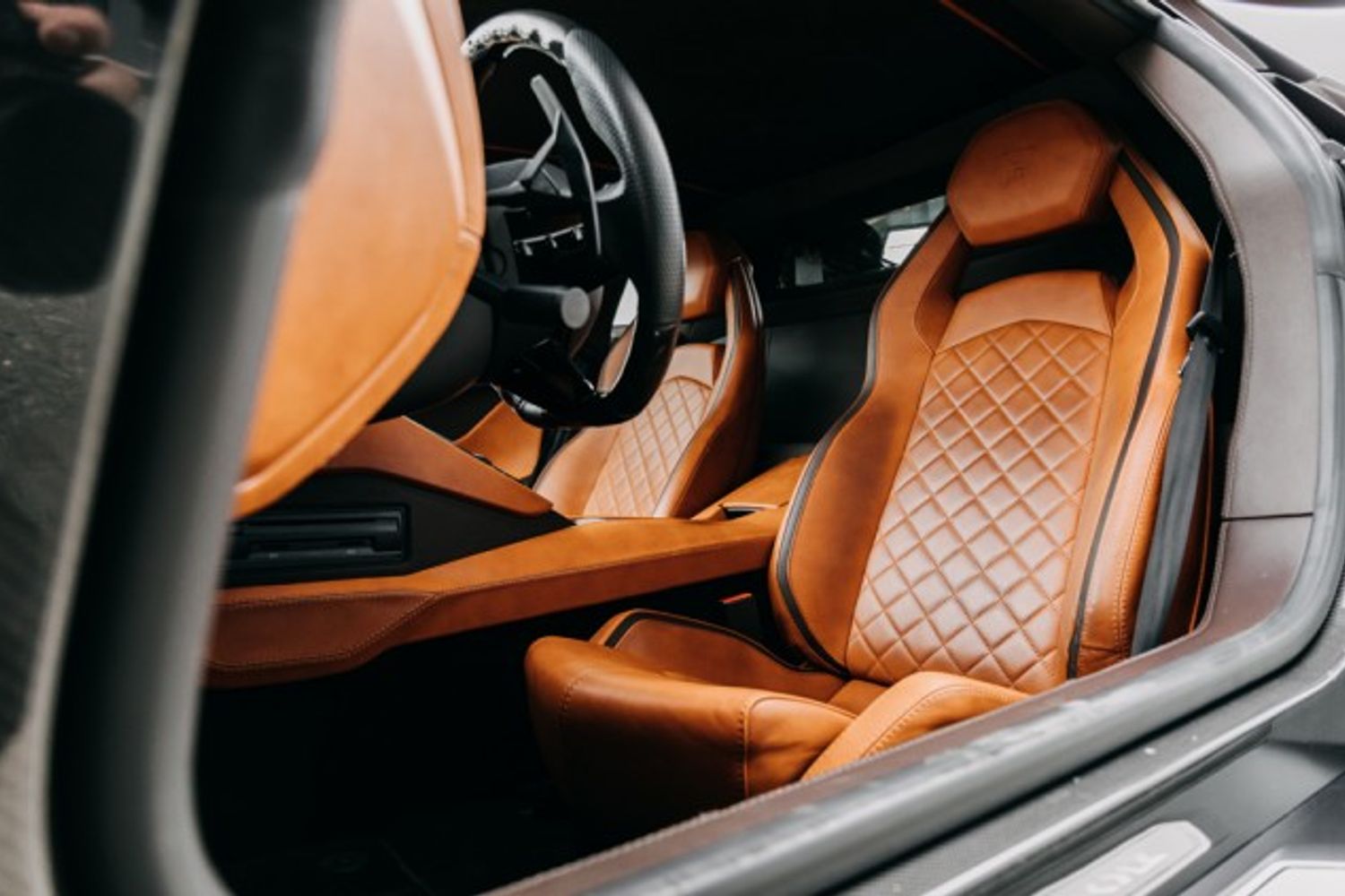 LAMBORGHINI AVENTADOR COUPE 6.5 LP 740-4 S 2DR SEMI AUTOMATIC
