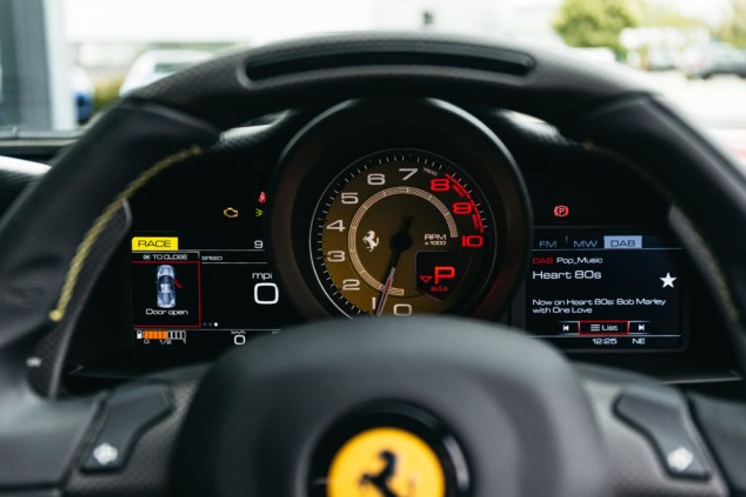 FERRARI 488 PISTA VS COUPE 3.9 VS 2DR SEMI AUTOMATIC