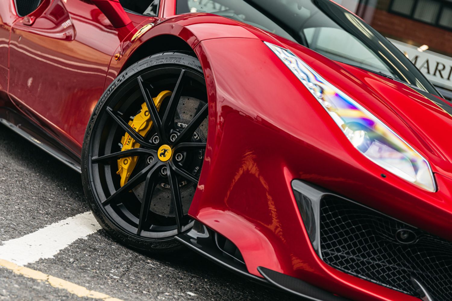 FERRARI 488 PISTA VS COUPE 3.9 VS 2DR SEMI AUTOMATIC