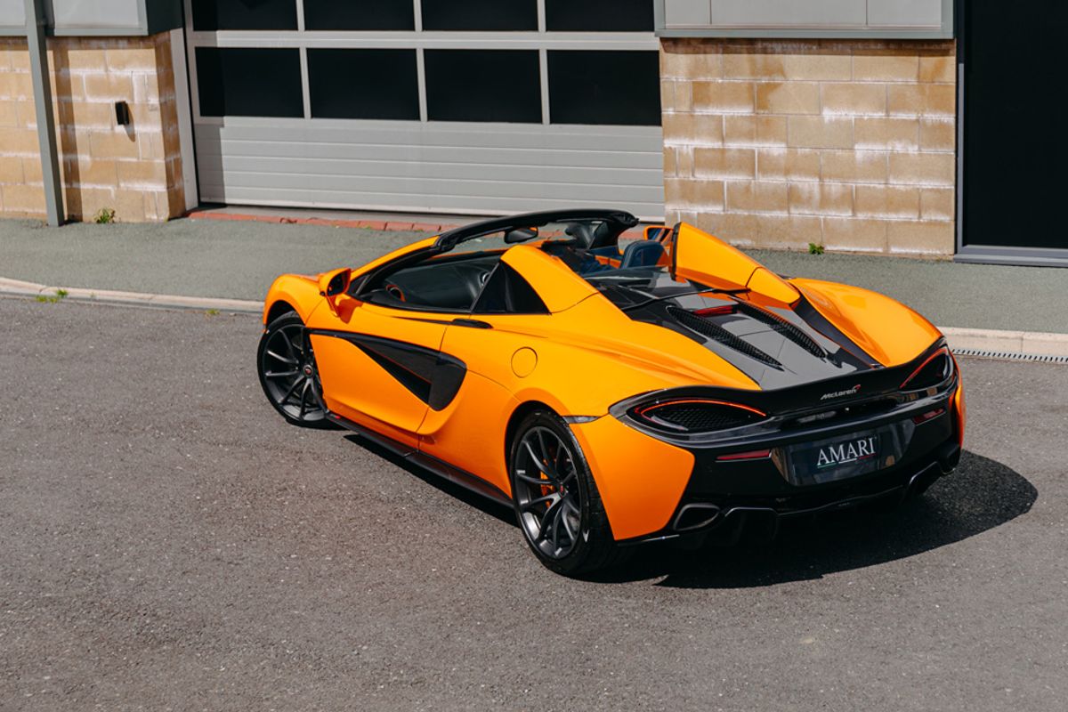 MCLAREN 570S V8 SSG CONVERTIBLE 3.8 V8 SSG 2DR SEMI AUTOMATIC
