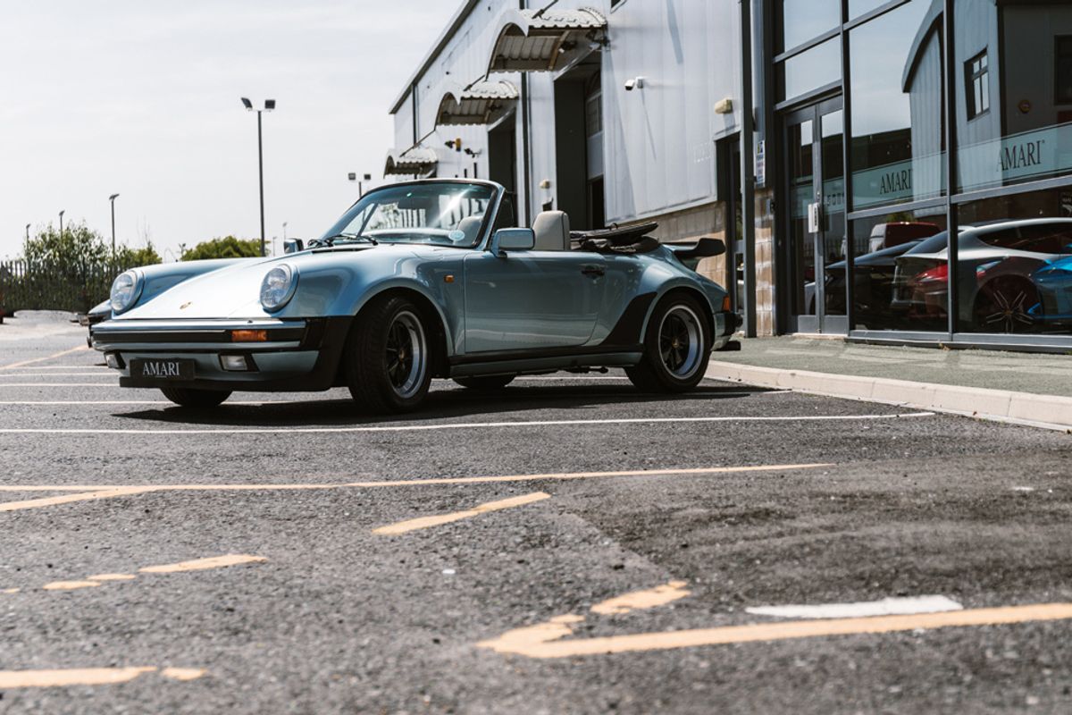 PORSCHE 911 TURBO CONVERTIBLE 3.3 TURBO 2DR