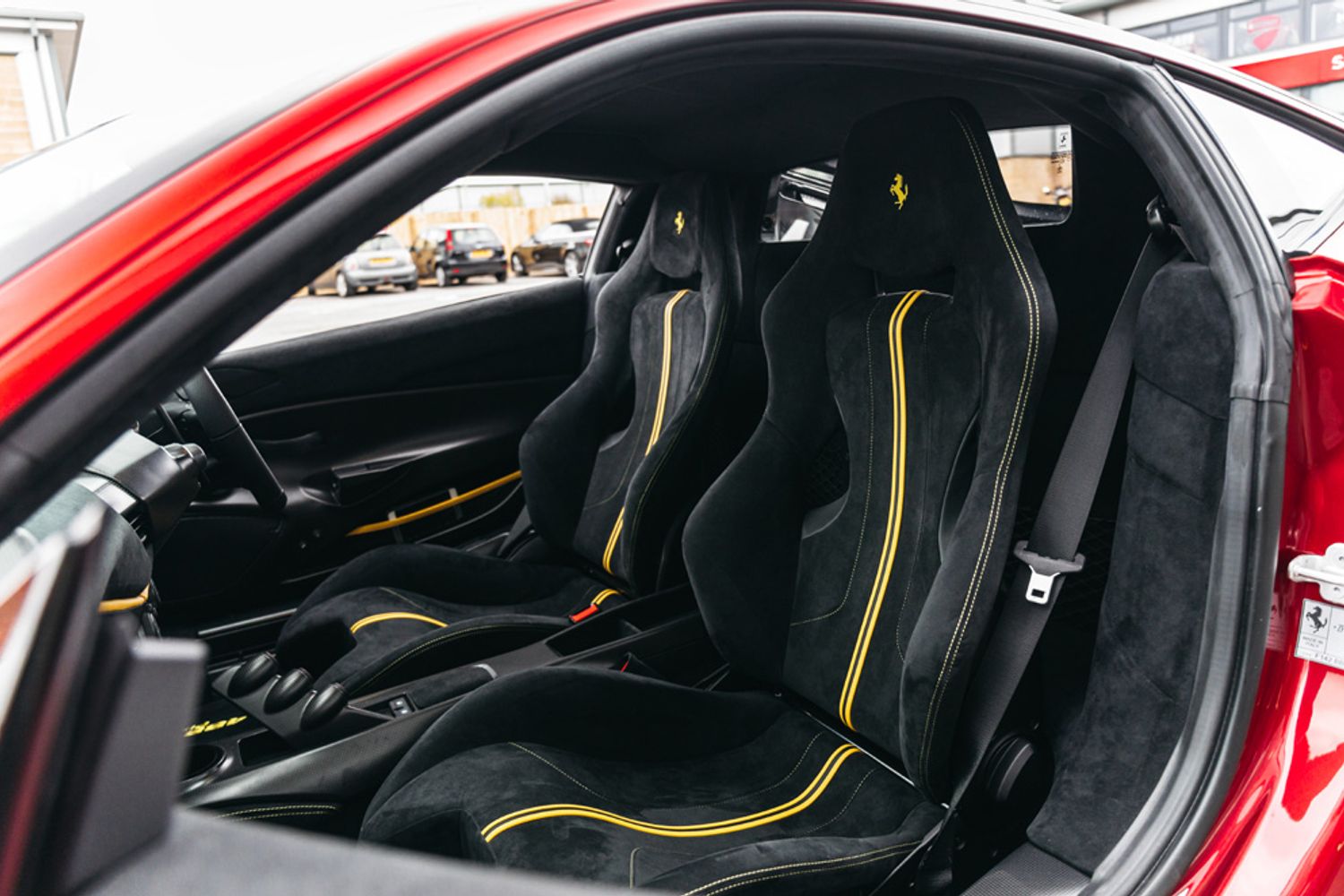 FERRARI 488 PISTA VS COUPE 3.9 VS 2DR SEMI AUTOMATIC
