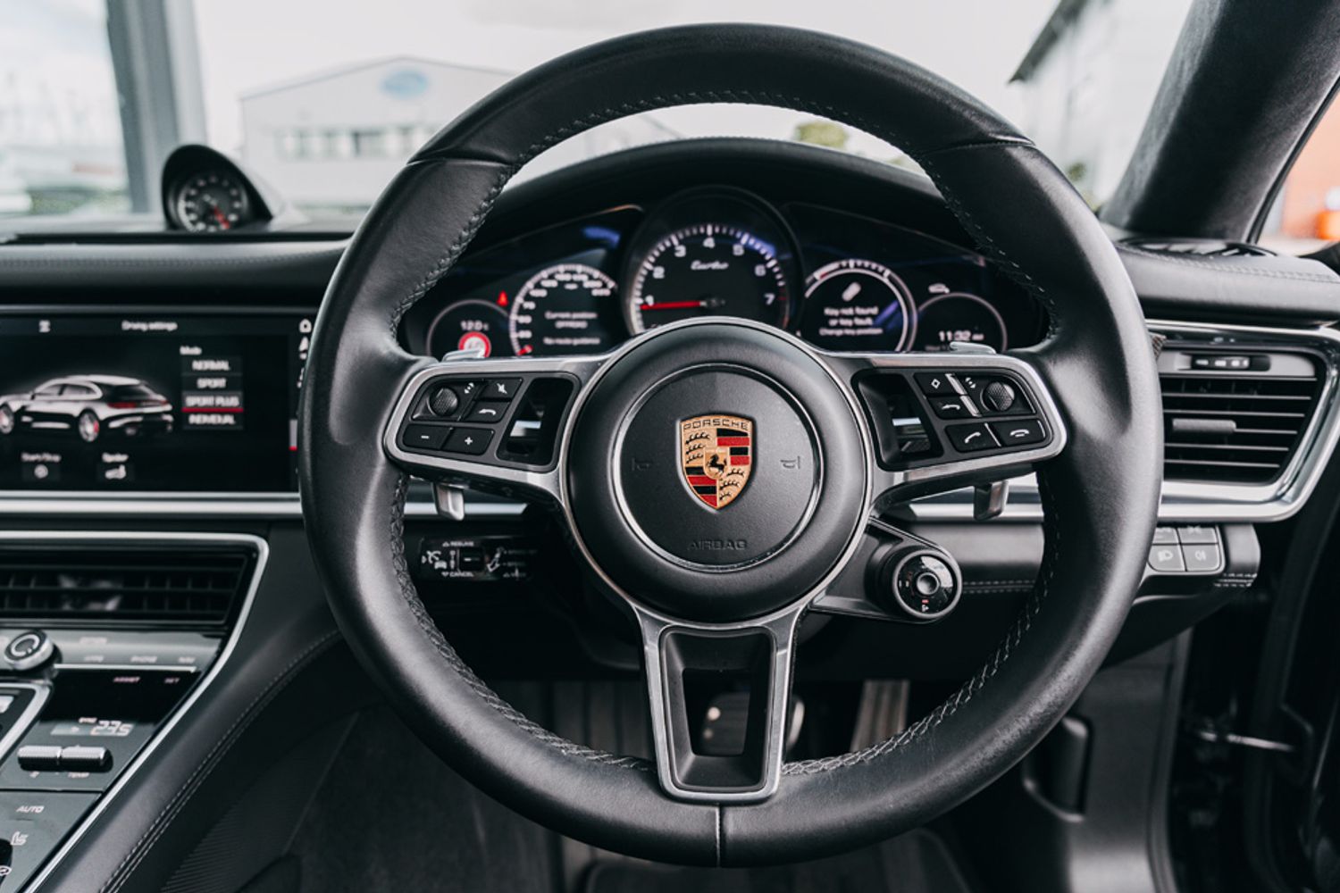 PORSCHE PANAMERA ESTATE 4.0 TURBO SPORT TURISMO PDK 5DR SEMI AUTOMATIC
