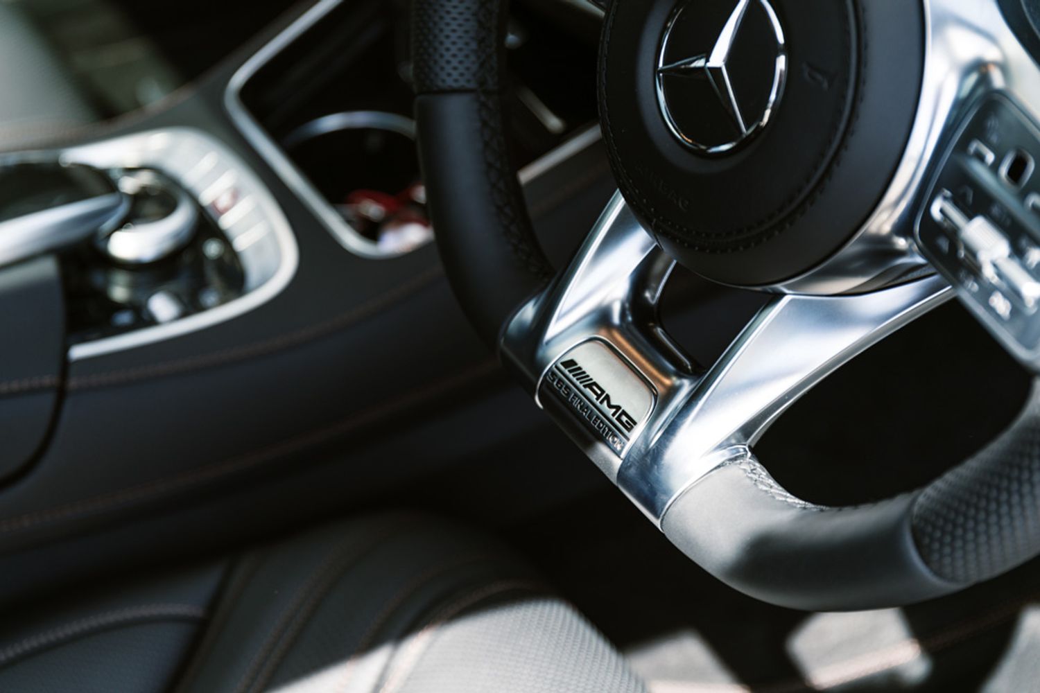 MERCEDES-BENZ S CLASS SALOON 6.0 S65 AMG L 4DR AUTOMATIC