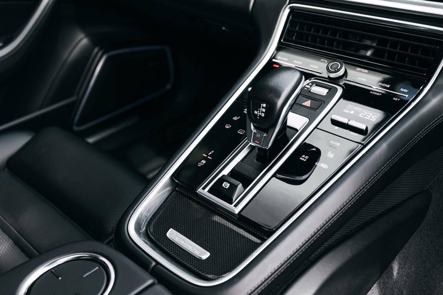 PORSCHE PANAMERA ESTATE 4.0 TURBO SPORT TURISMO PDK 5DR SEMI AUTOMATIC