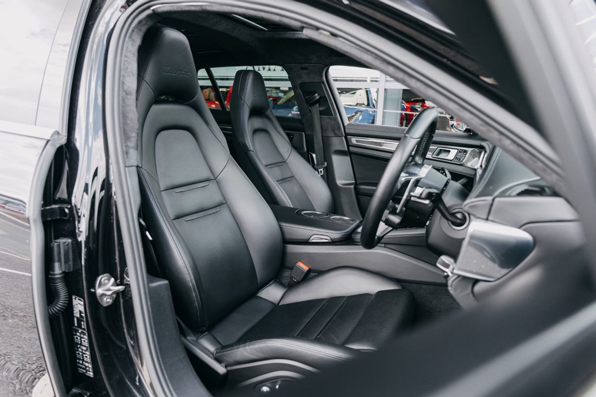 PORSCHE PANAMERA ESTATE 4.0 TURBO SPORT TURISMO PDK 5DR SEMI AUTOMATIC