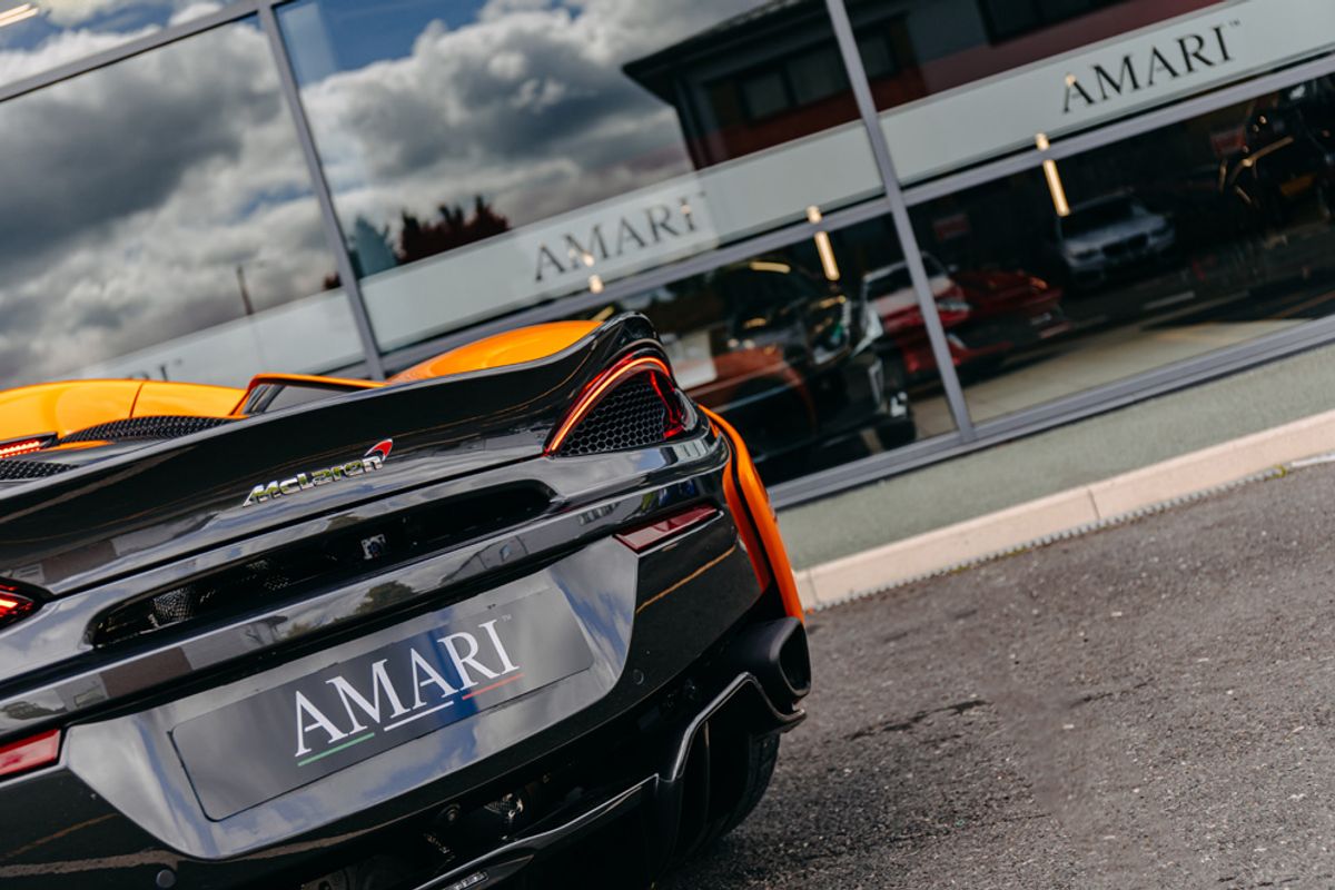 MCLAREN 570S V8 SSG CONVERTIBLE 3.8 V8 SSG 2DR SEMI AUTOMATIC