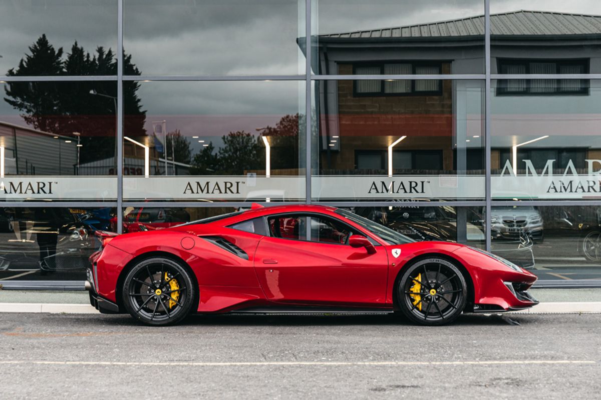 FERRARI 488 PISTA VS COUPE 3.9 VS 2DR SEMI AUTOMATIC