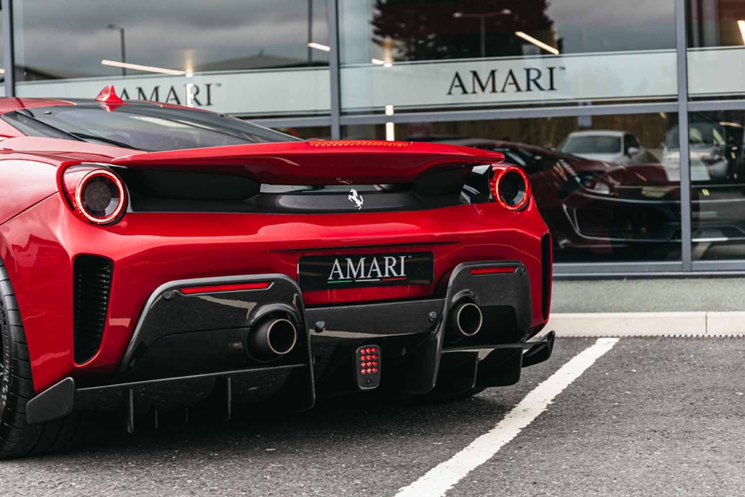 FERRARI 488 PISTA VS COUPE 3.9 VS 2DR SEMI AUTOMATIC