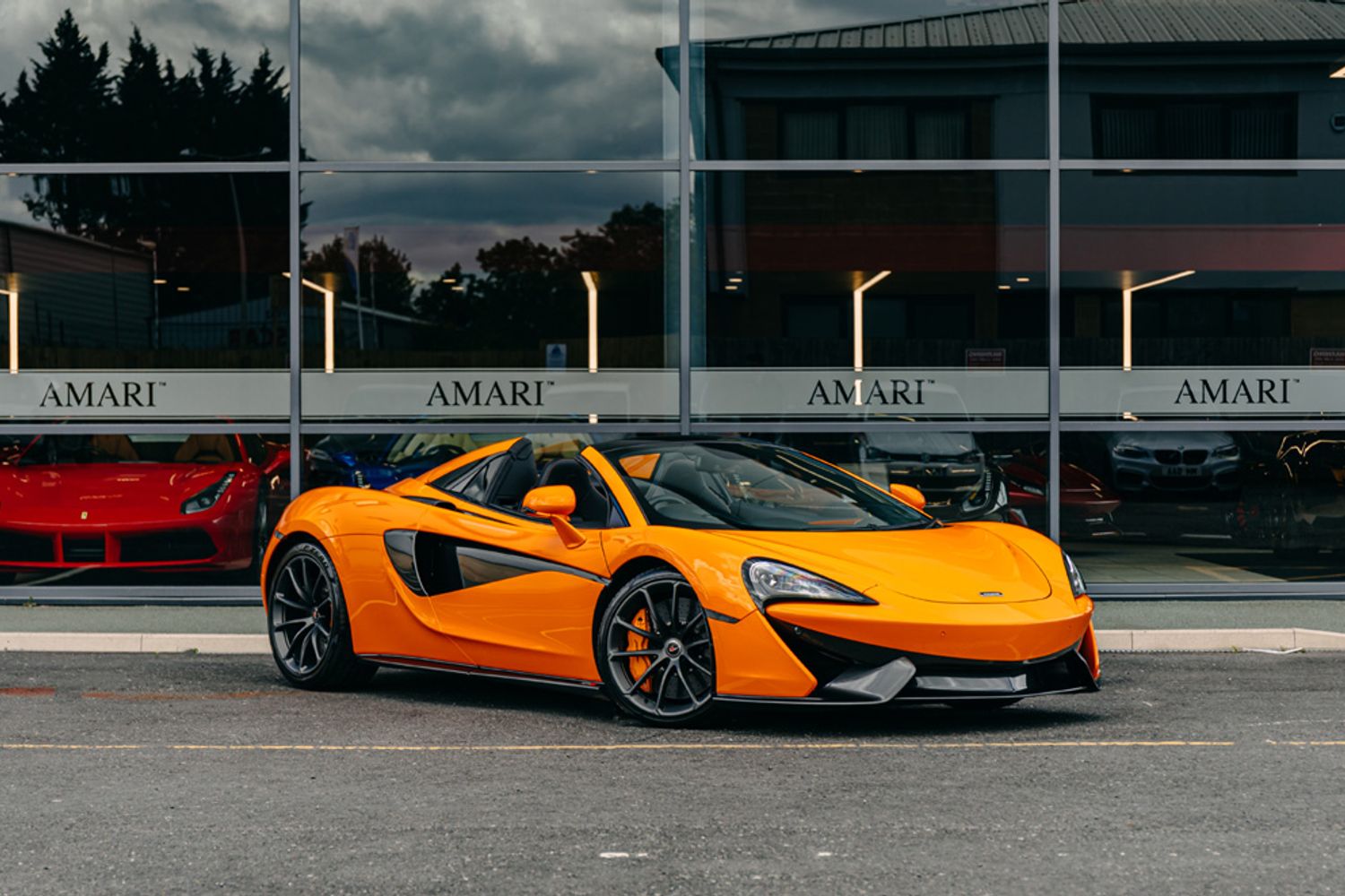 MCLAREN 570S V8 SSG CONVERTIBLE 3.8 V8 SSG 2DR SEMI AUTOMATIC
