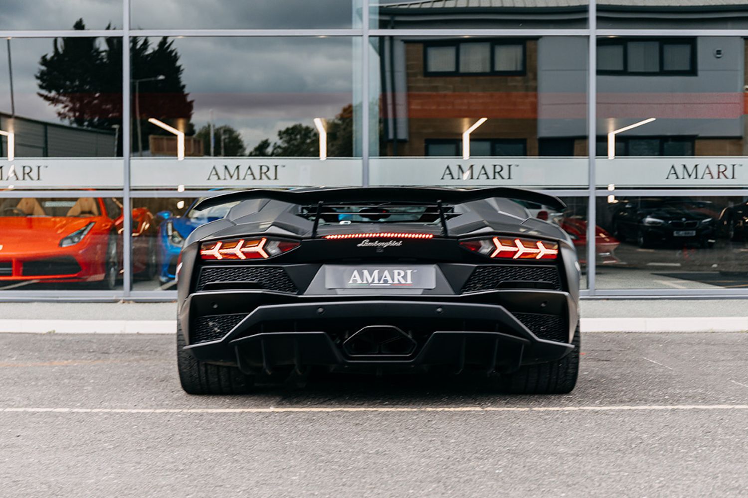 LAMBORGHINI AVENTADOR COUPE 6.5 LP 740-4 S 2DR SEMI AUTOMATIC
