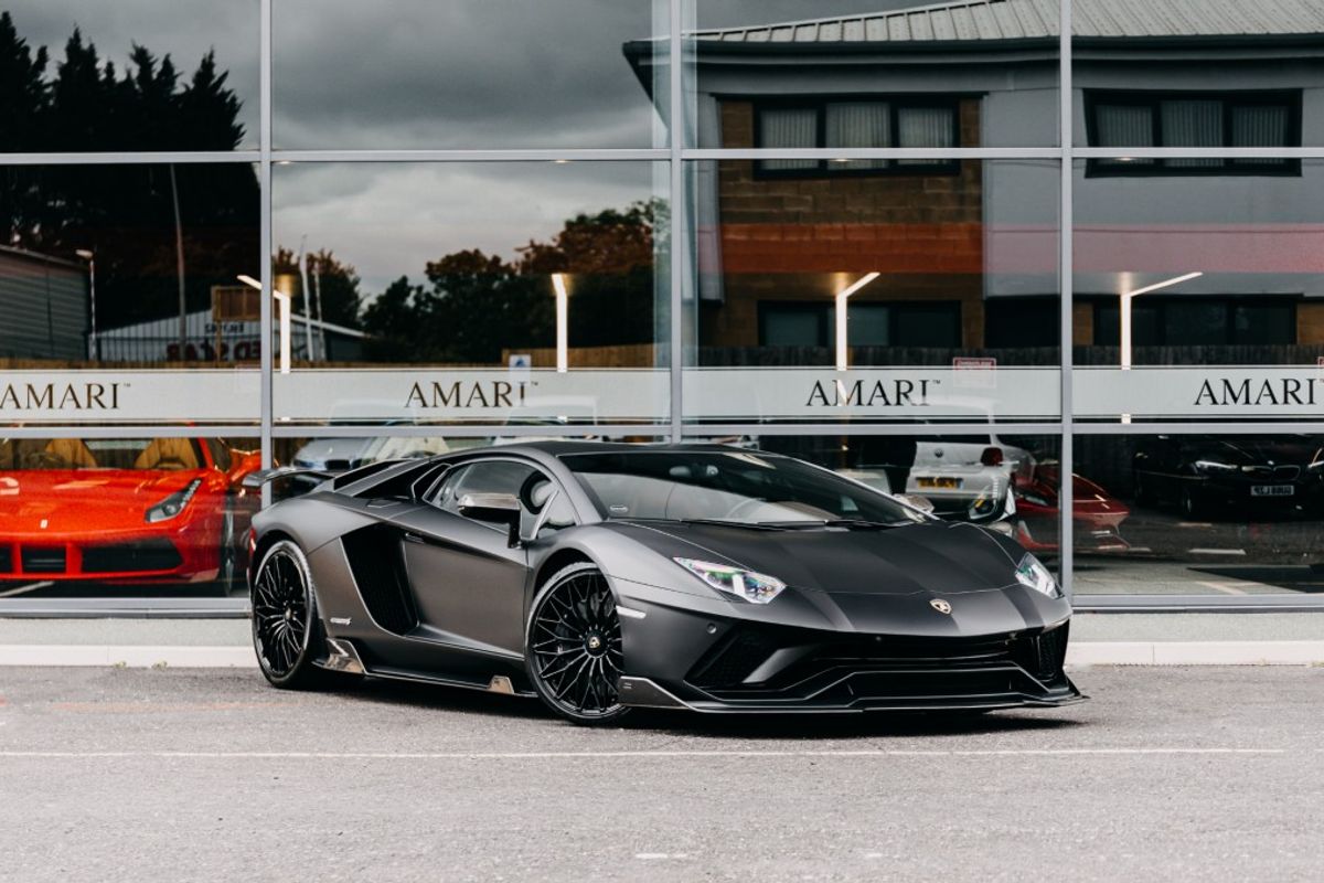 LAMBORGHINI AVENTADOR COUPE 6.5 LP 740-4 S 2DR SEMI AUTOMATIC