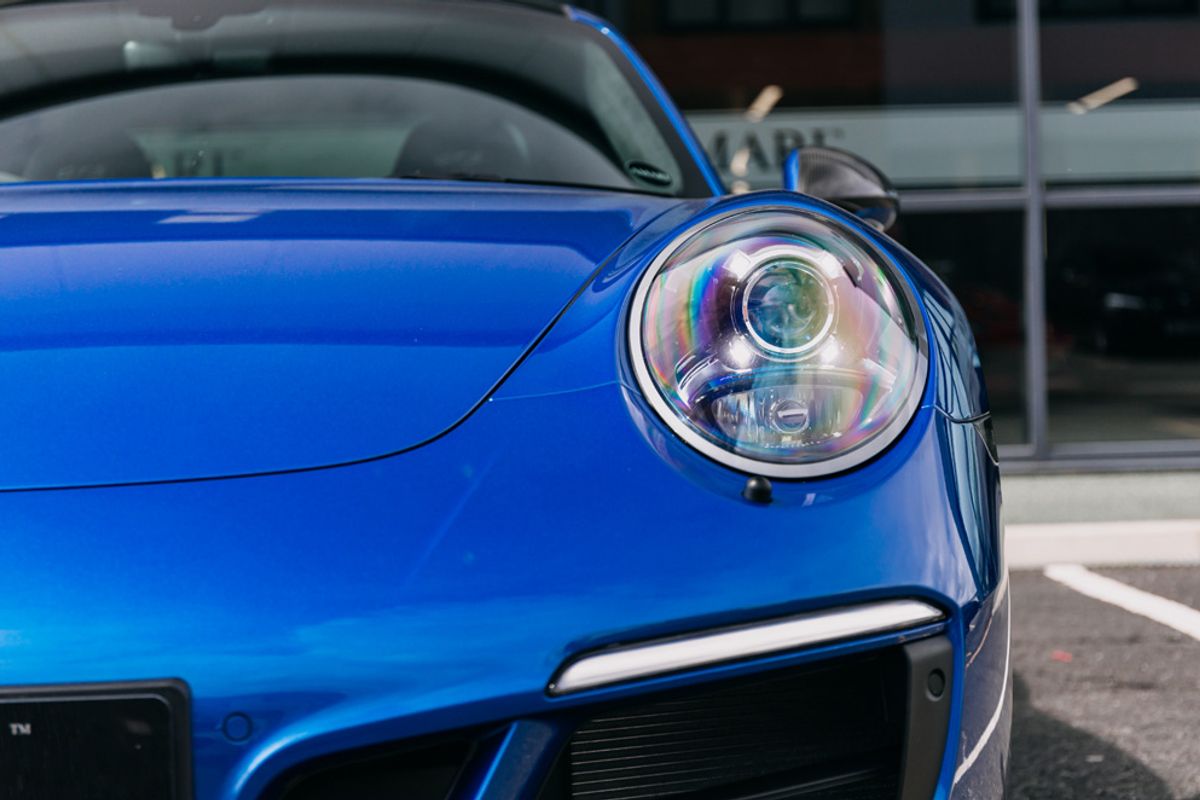 PORSCHE 911 COUPE 3.0 CARRERA GTS 2DR