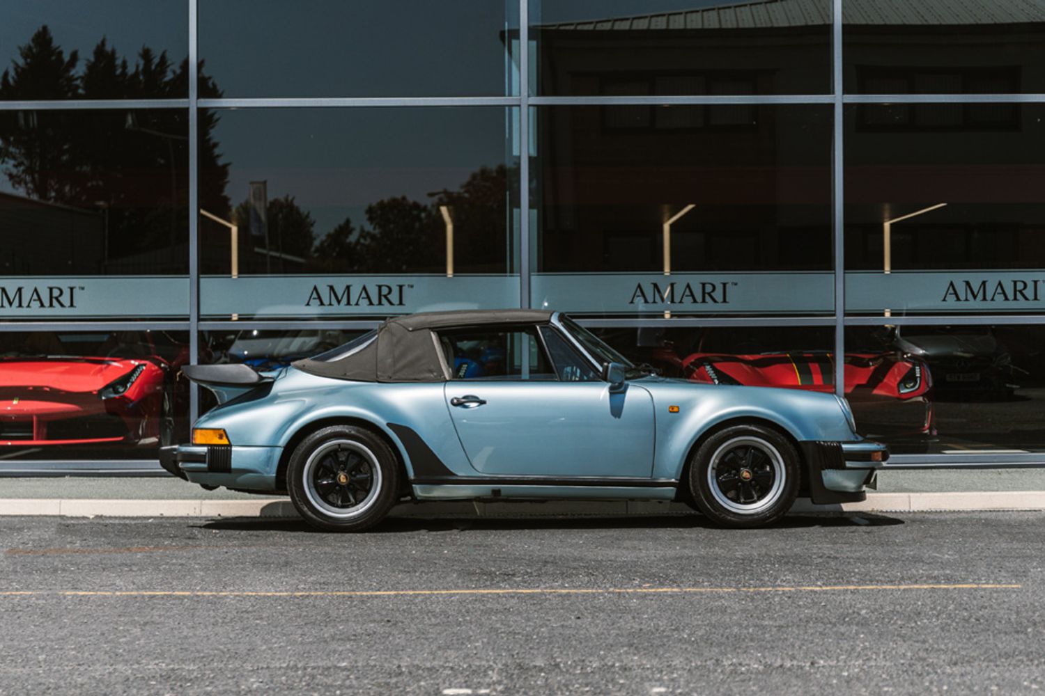PORSCHE 911 TURBO CONVERTIBLE 3.3 TURBO 2DR
