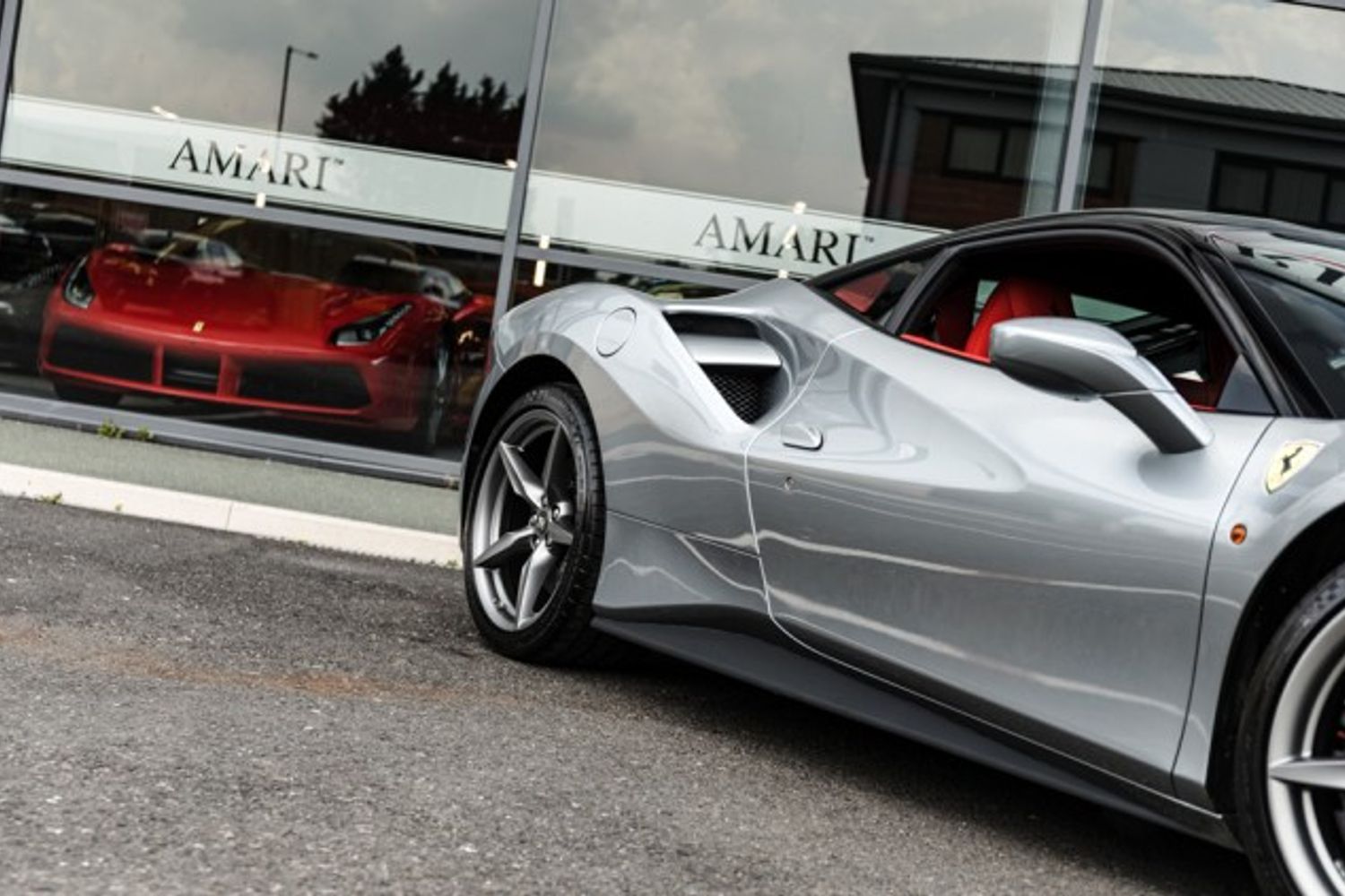 FERRARI 488 COUPE 3.9 GTB 2DR SEMI AUTOMATIC