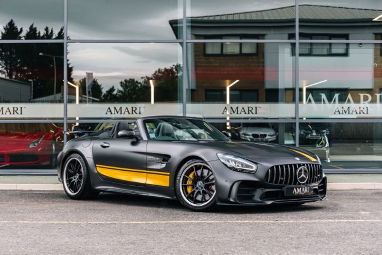 MERCEDES-BENZ GT AMG GT R CONVERTIBLE 4.0 AMG GT R 3DR AUTOMATIC