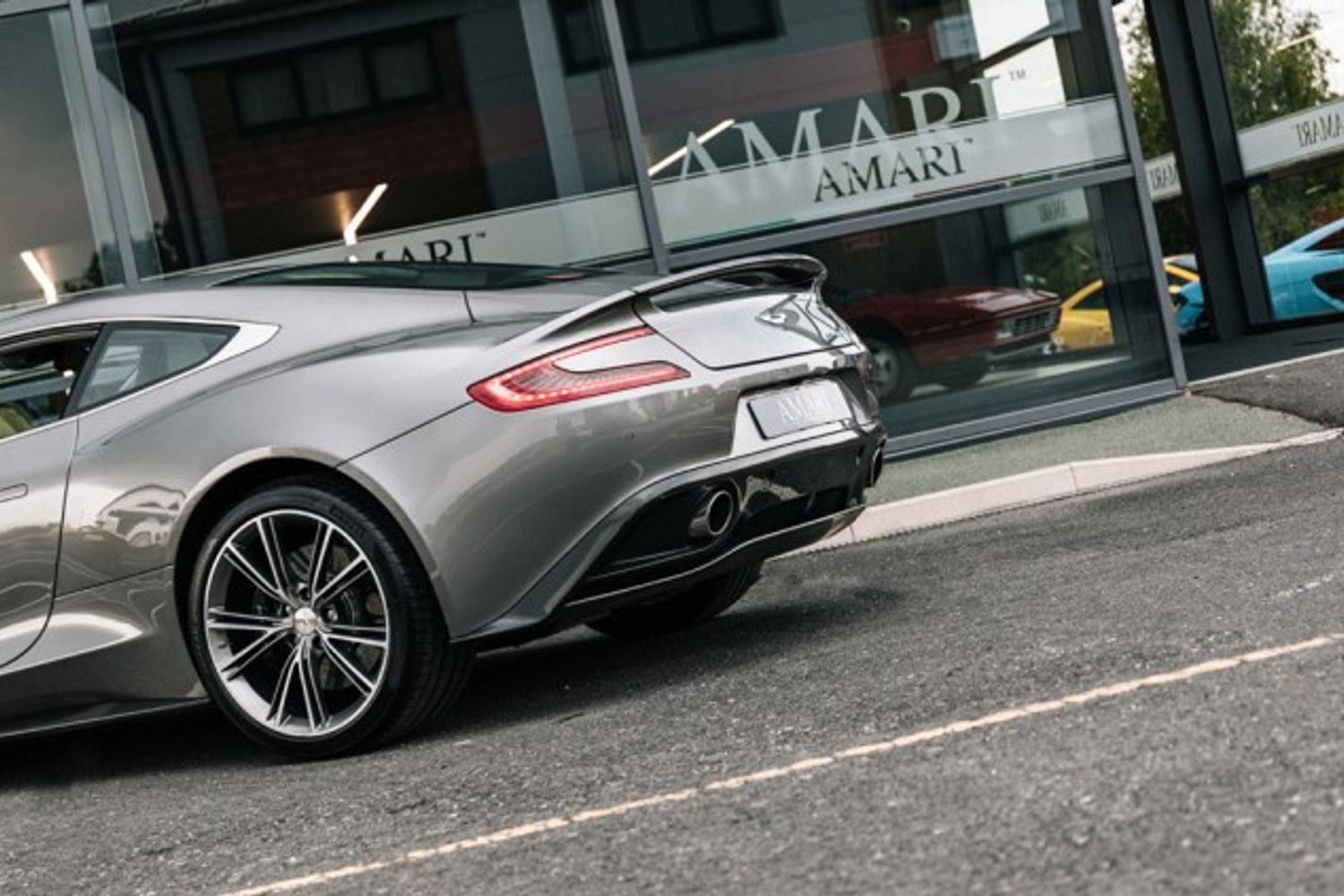 ASTON MARTIN VANQUISH COUPE 5.9 V12 2DR AUTOMATIC