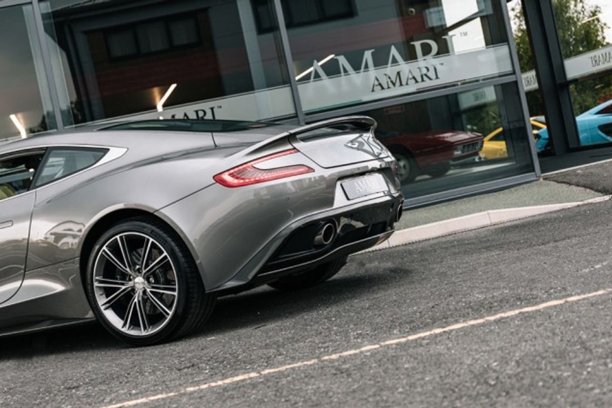 ASTON MARTIN VANQUISH COUPE 5.9 V12 2DR AUTOMATIC