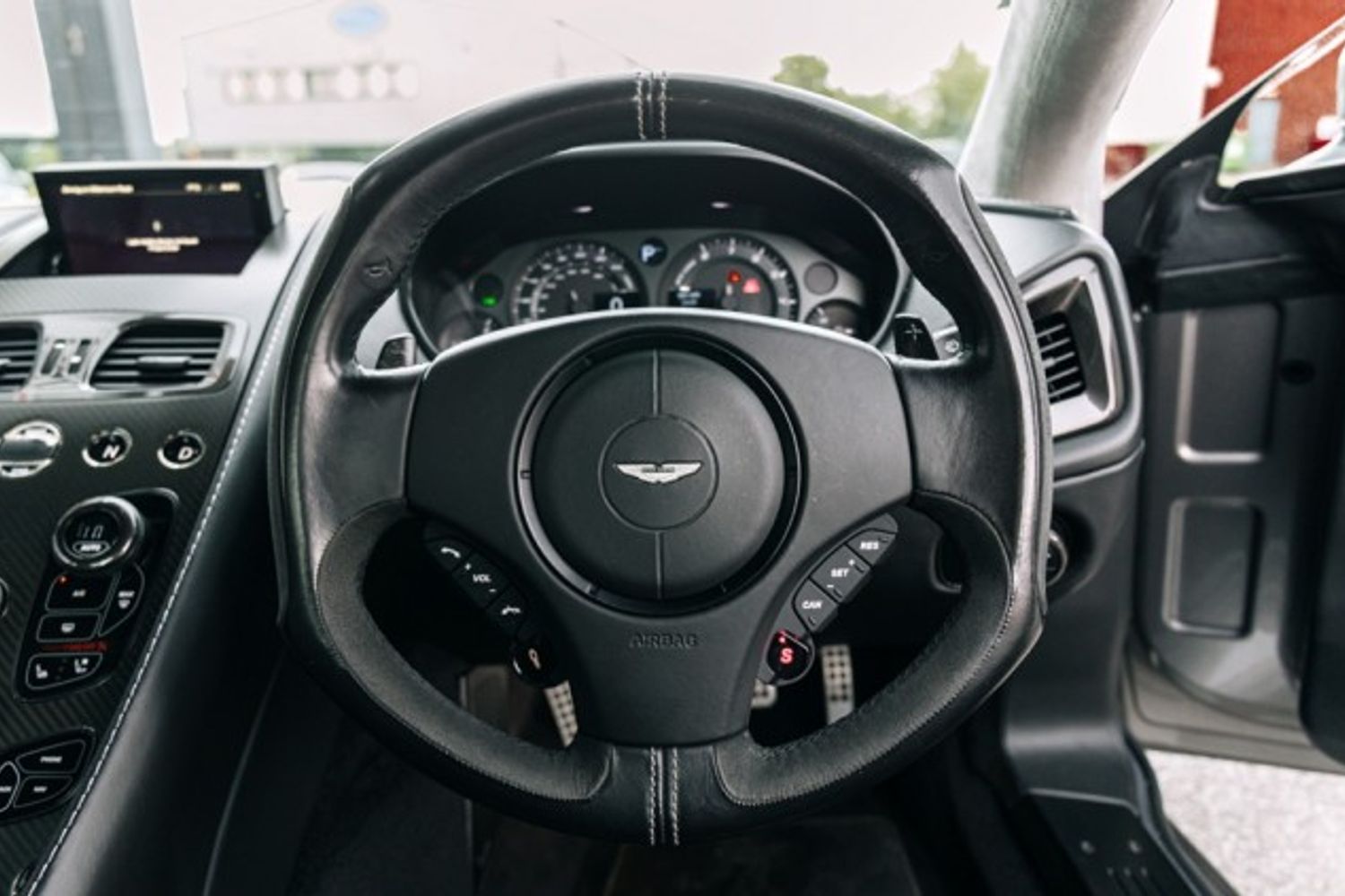 ASTON MARTIN VANQUISH COUPE 5.9 V12 2DR AUTOMATIC