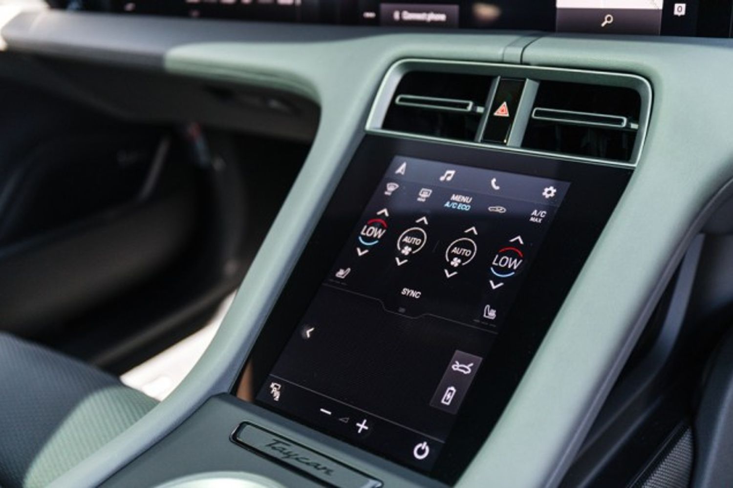 PORSCHE TAYCAN TURBO S ELECTRIC SALOON TURBO S 4DR AUTOMATIC