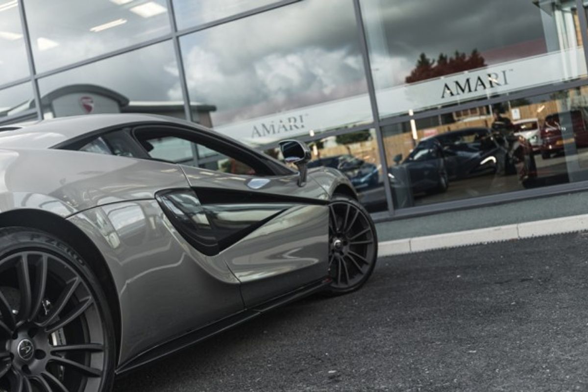 MCLAREN 570S COUPE S-A COUPE 3.8