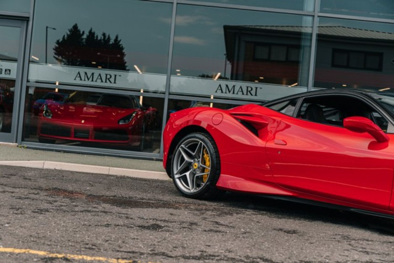 FERRARI F8 TRIBUTO COUPE 3.9 TRIBUTO 2DR SEMI AUTOMATIC