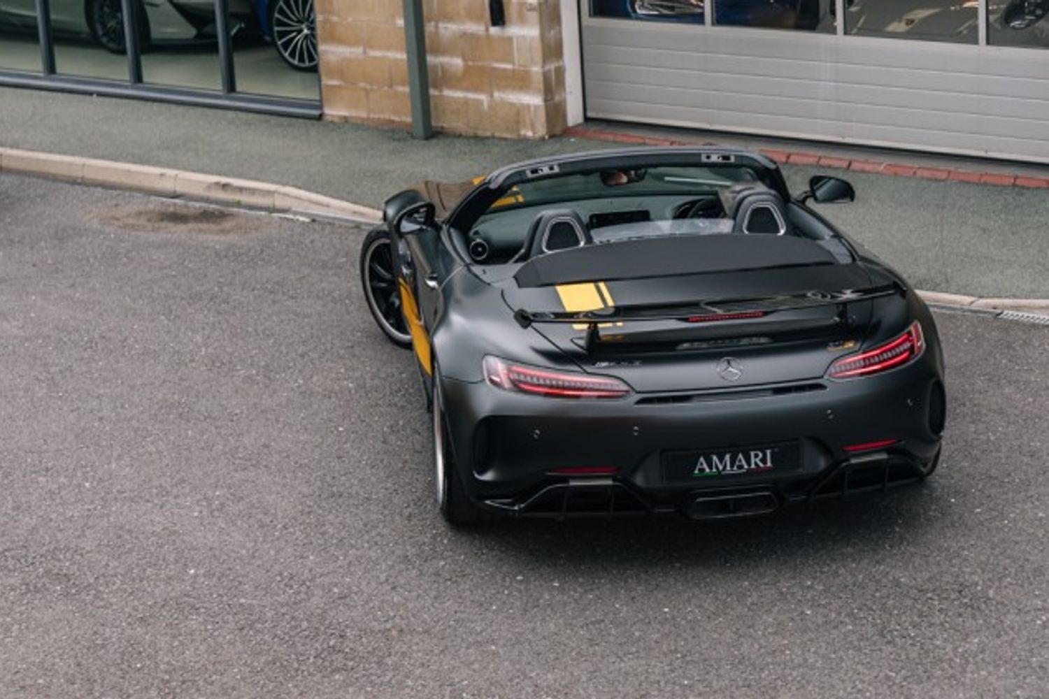 MERCEDES-BENZ GT AMG GT R CONVERTIBLE 4.0 AMG GT R 3DR AUTOMATIC