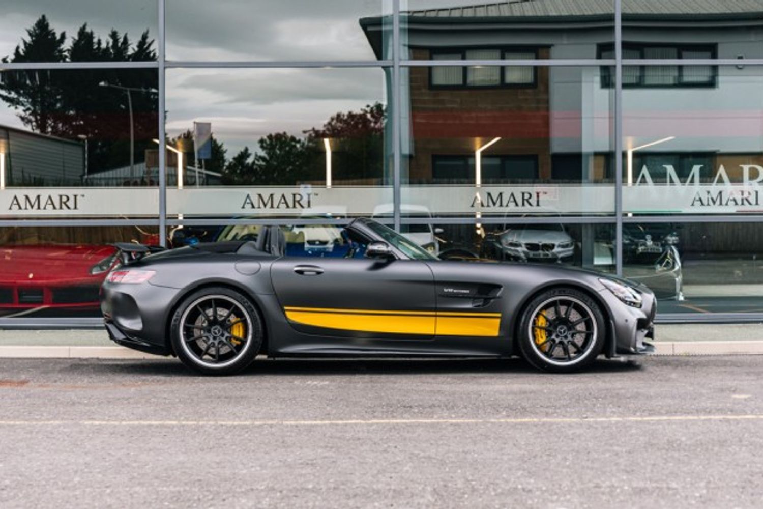 MERCEDES-BENZ GT AMG GT R CONVERTIBLE 4.0 AMG GT R 3DR AUTOMATIC