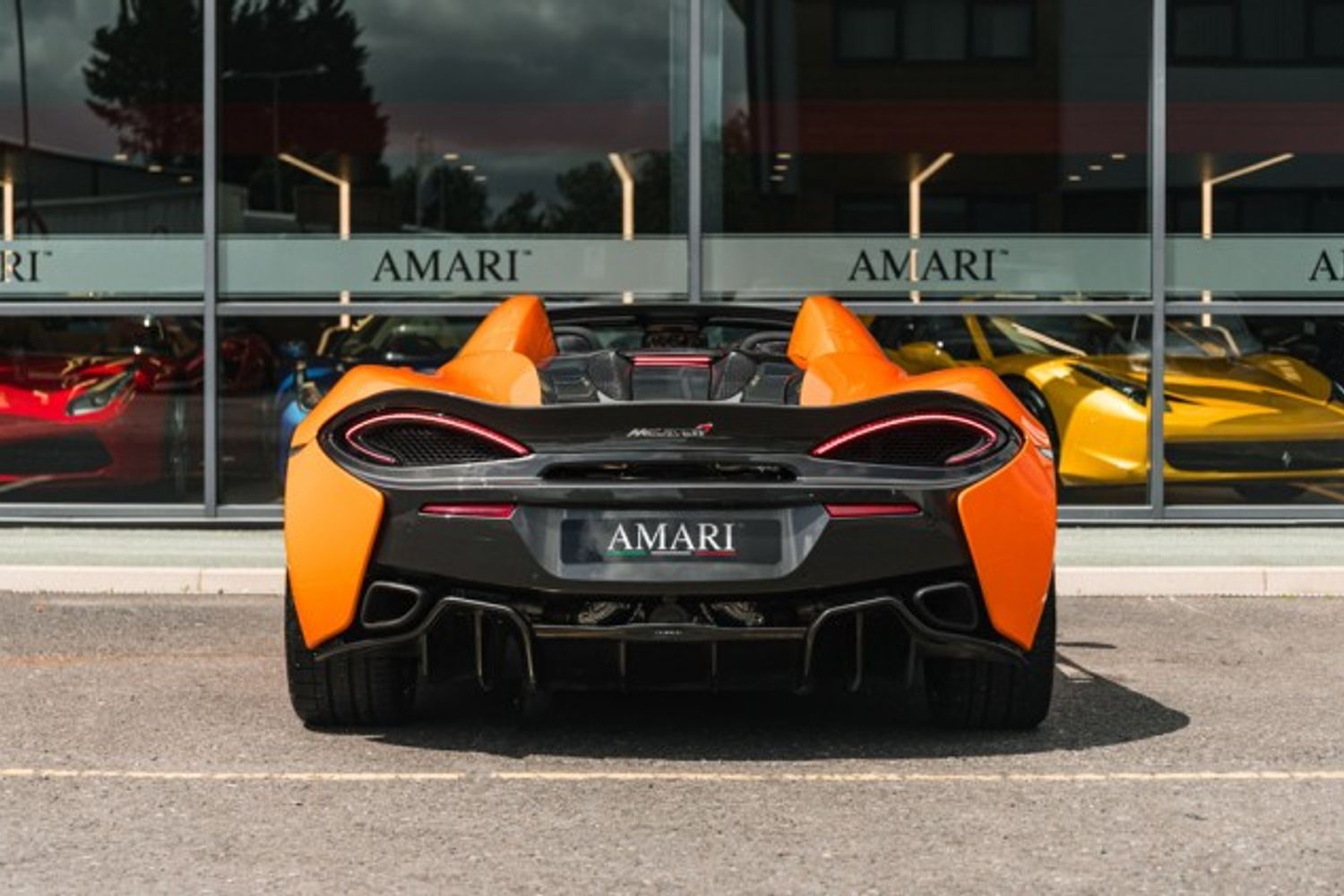 MCLAREN 570S V8 SSG CONVERTIBLE 3.8 V8 SSG 2DR SEMI AUTOMATIC