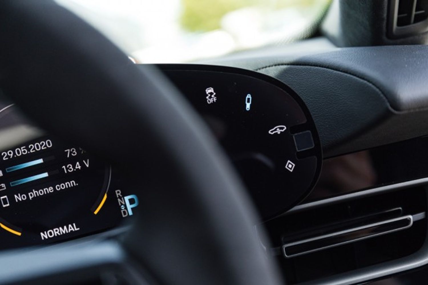 PORSCHE TAYCAN TURBO S ELECTRIC SALOON TURBO S 4DR AUTOMATIC