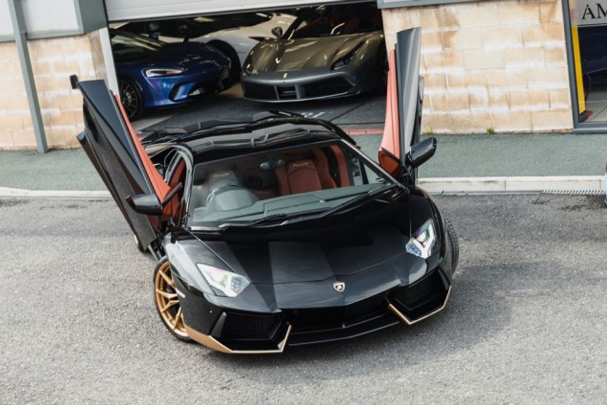 LAMBORGHINI AVENTADOR COUPE 6.5 MIURA 2DR SEMI AUTO