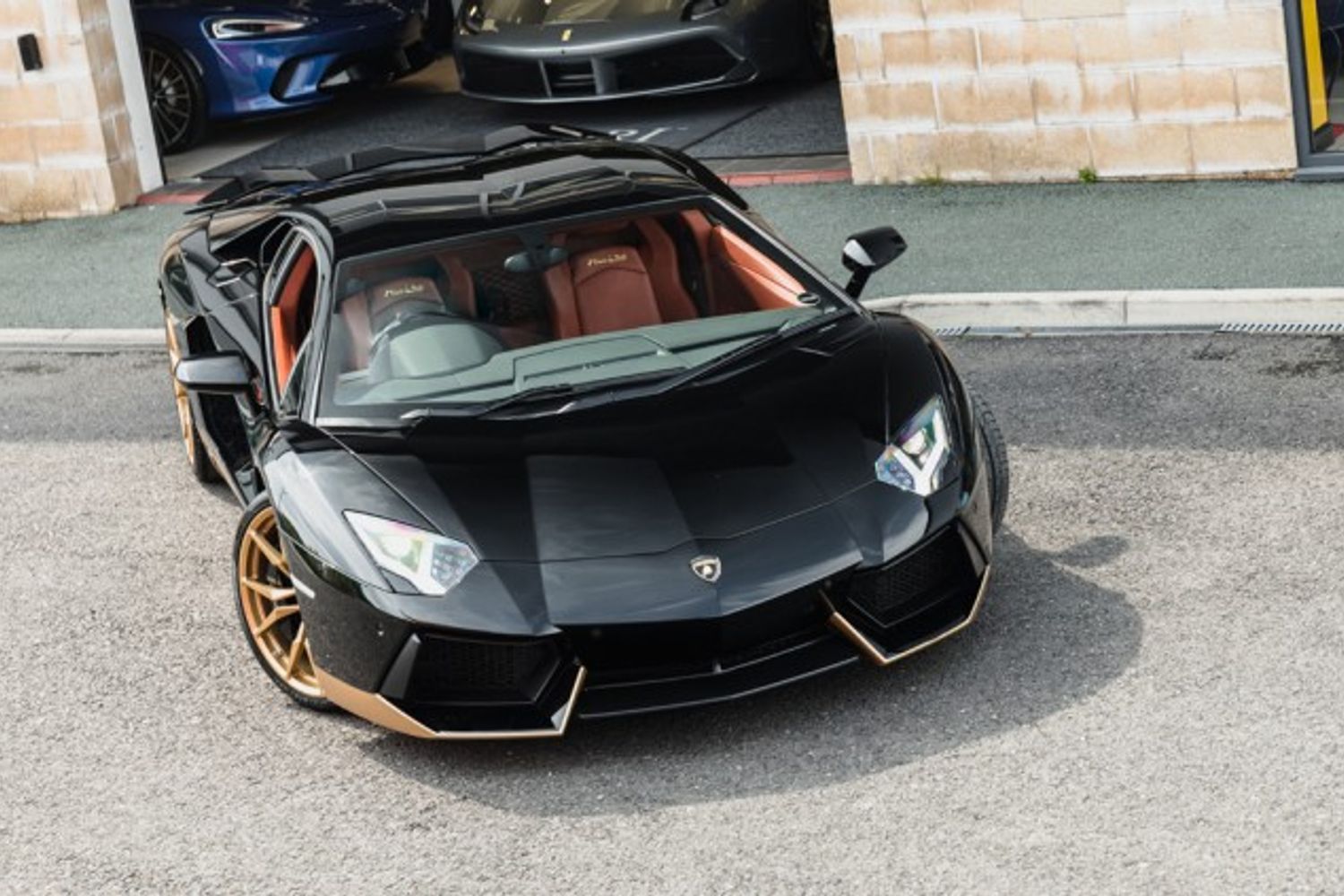 LAMBORGHINI AVENTADOR COUPE 6.5 MIURA 2DR SEMI AUTO