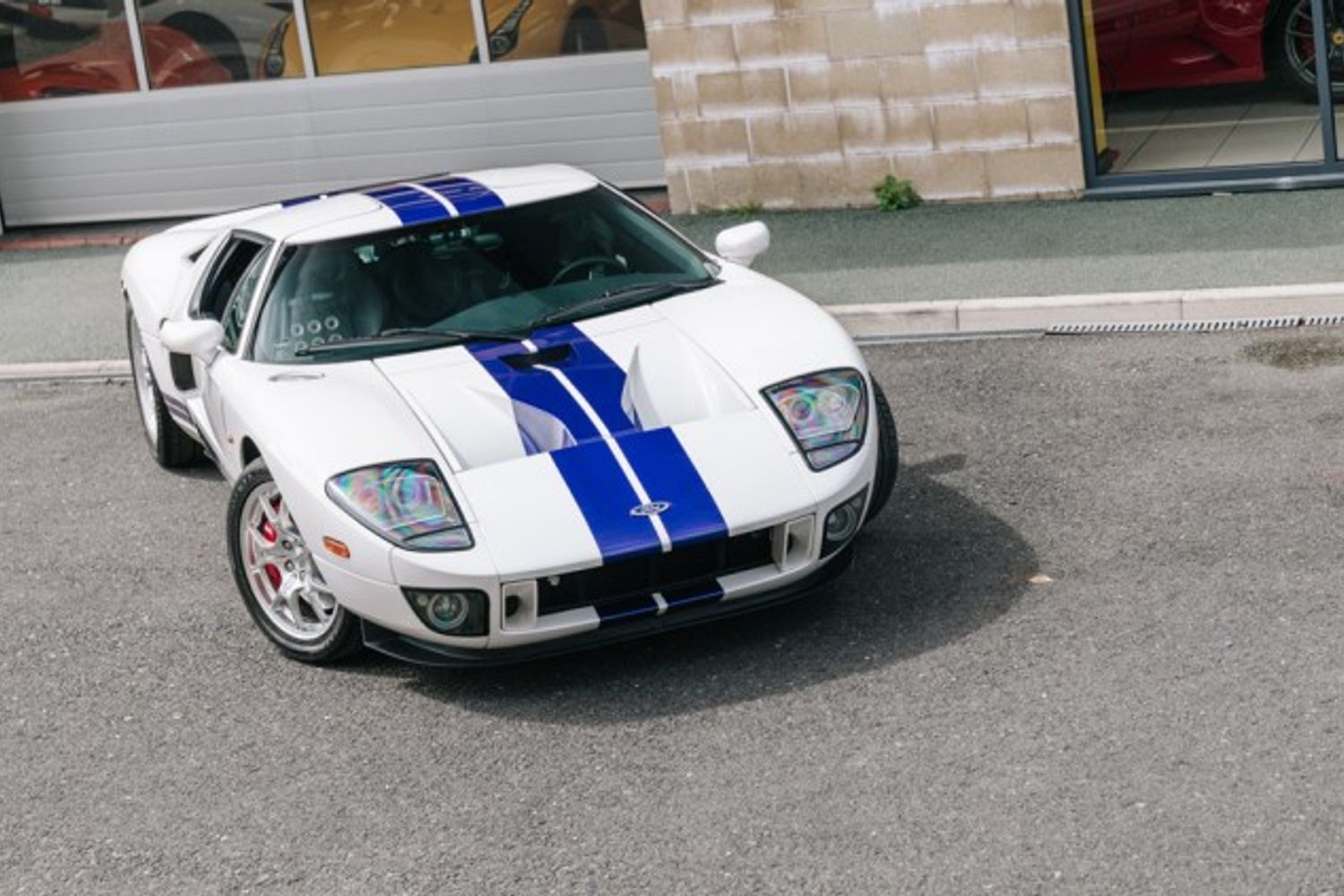 FORD GT COUPE 5.4