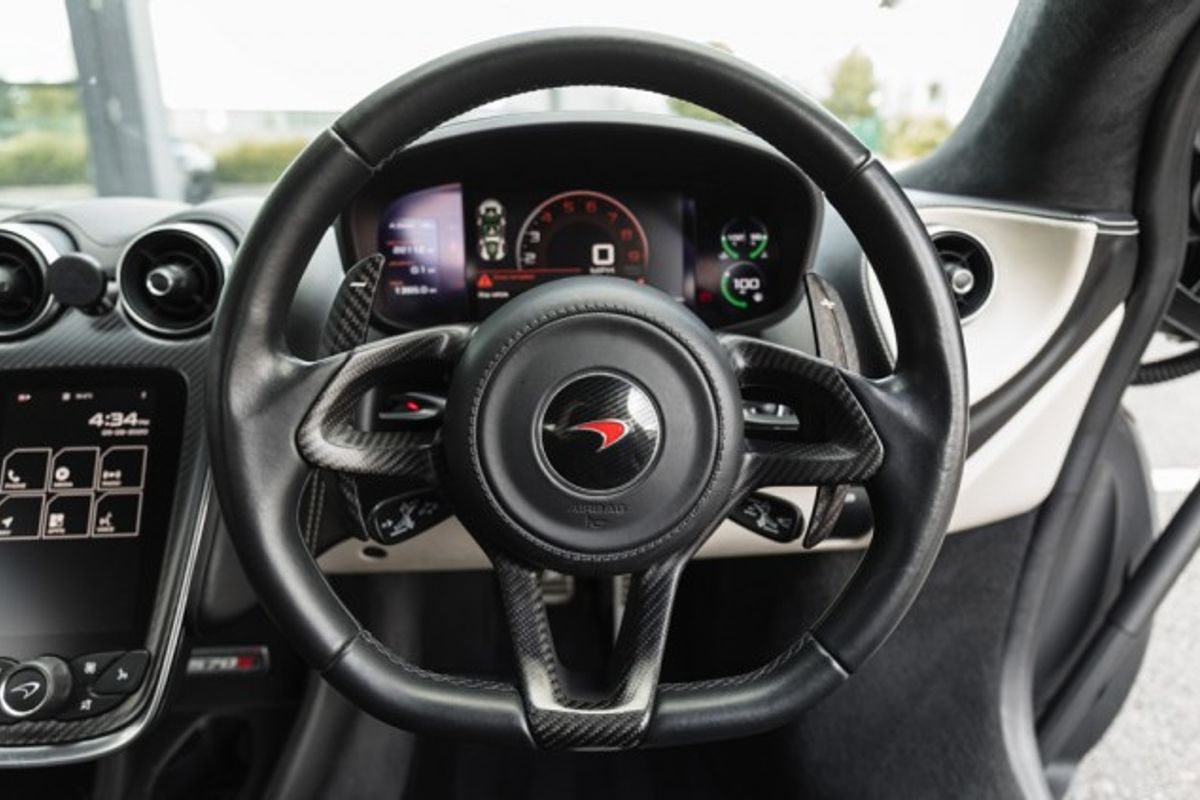MCLAREN 570S COUPE S-A COUPE 3.8