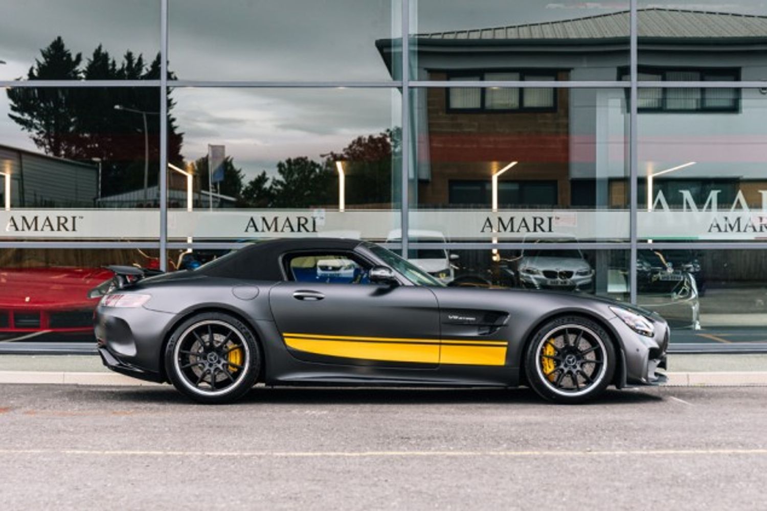MERCEDES-BENZ GT AMG GT R CONVERTIBLE 4.0 AMG GT R 3DR AUTOMATIC