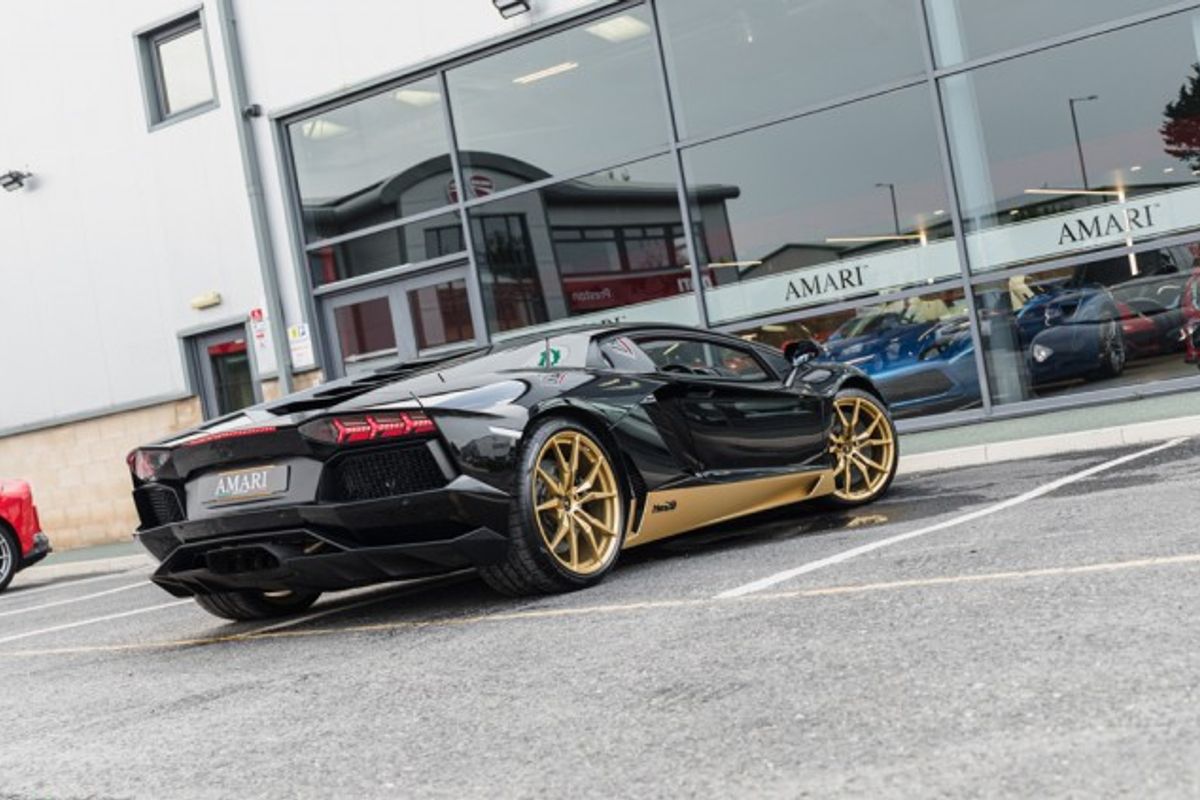 LAMBORGHINI AVENTADOR COUPE 6.5 MIURA 2DR SEMI AUTO