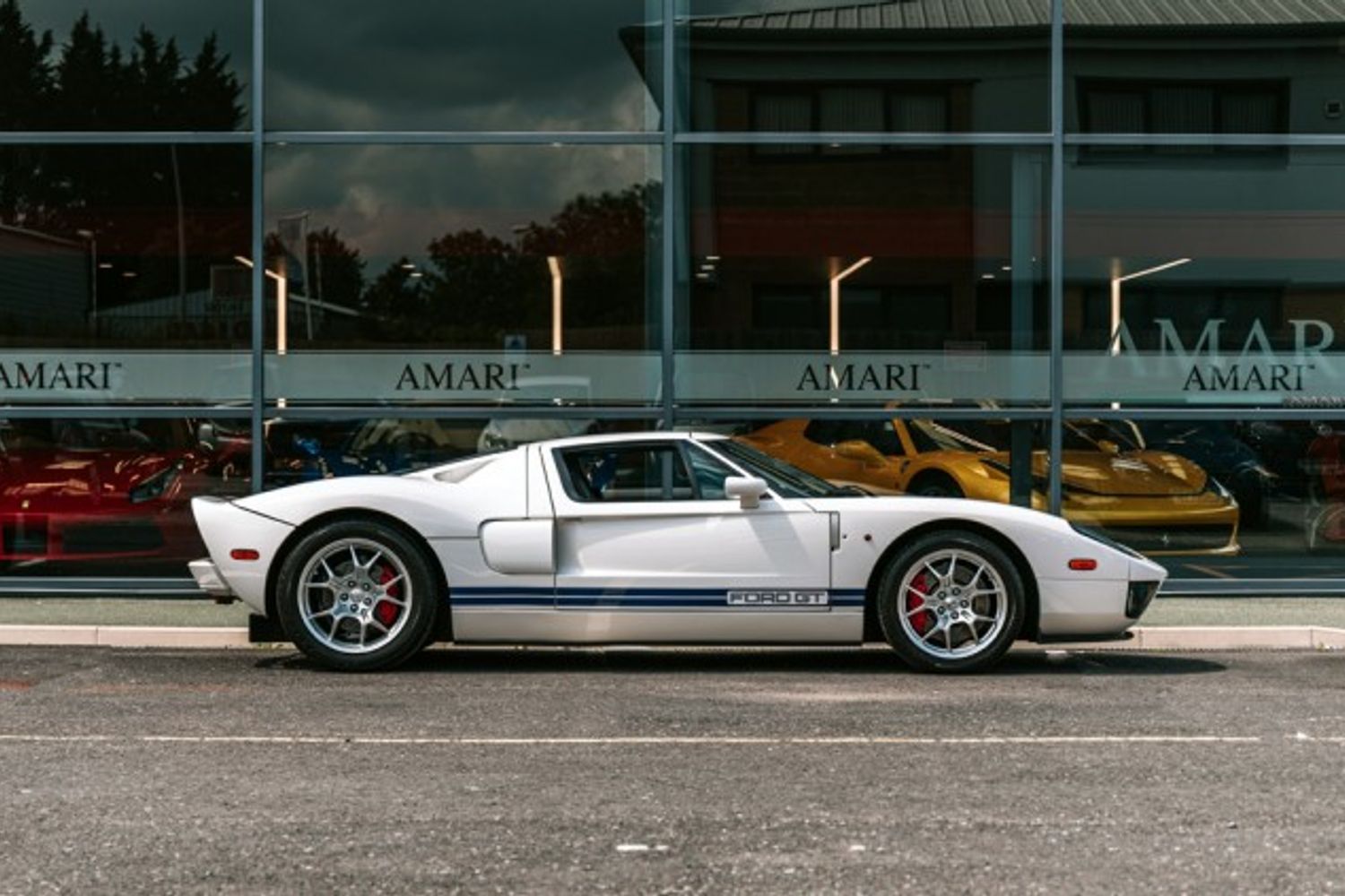 FORD GT COUPE 5.4