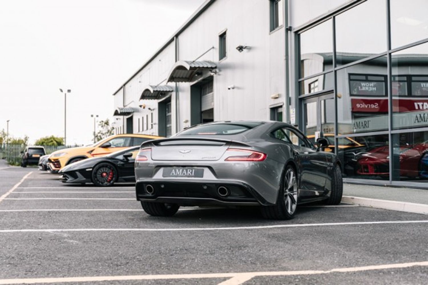 ASTON MARTIN VANQUISH COUPE 5.9 V12 2DR AUTOMATIC