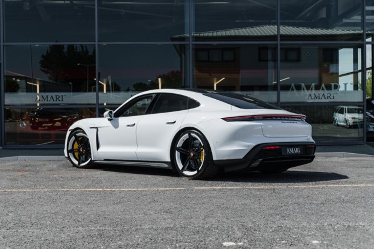 PORSCHE TAYCAN TURBO S ELECTRIC SALOON TURBO S 4DR AUTOMATIC