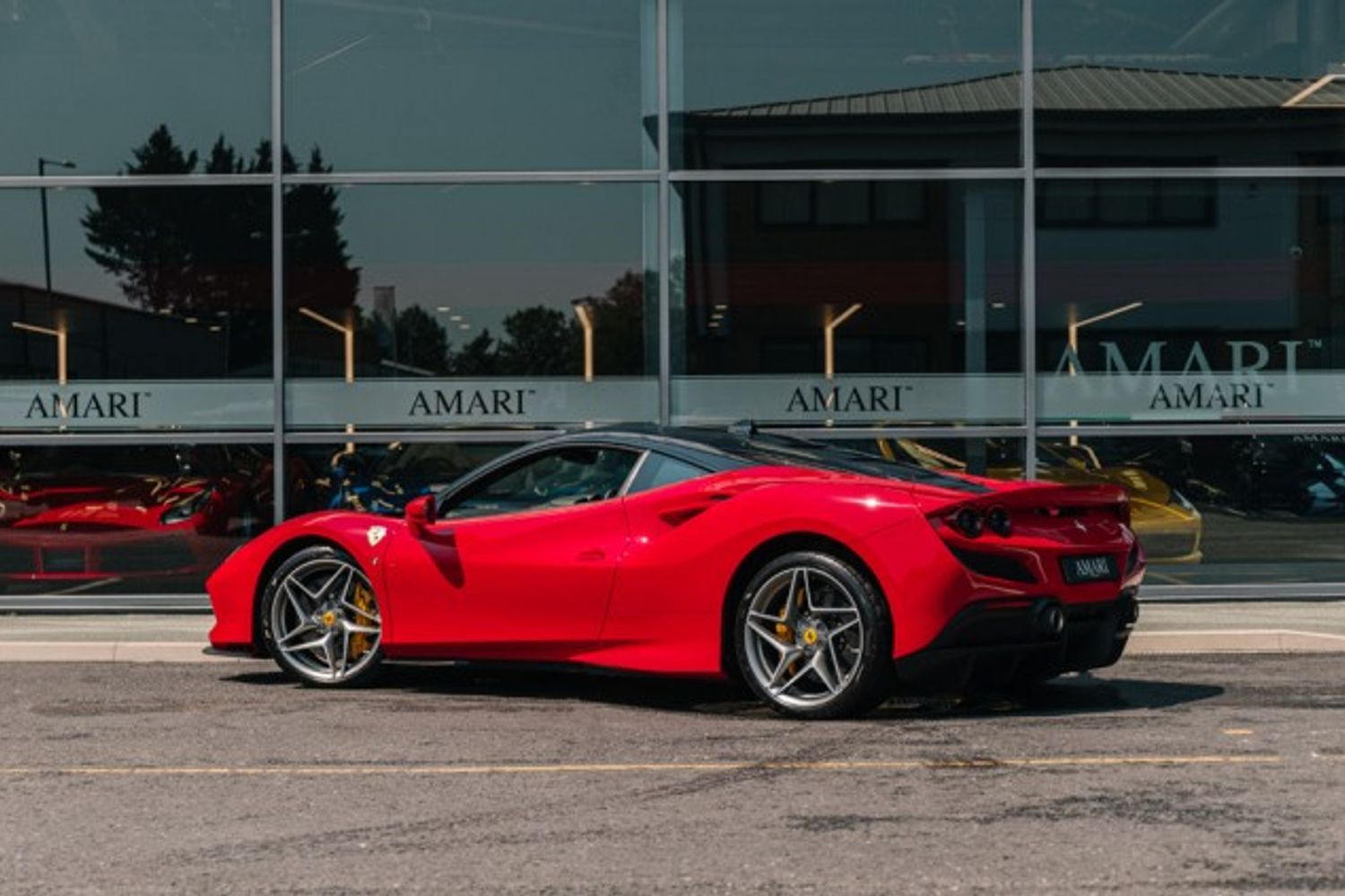 FERRARI F8 TRIBUTO COUPE 3.9 TRIBUTO 2DR SEMI AUTOMATIC