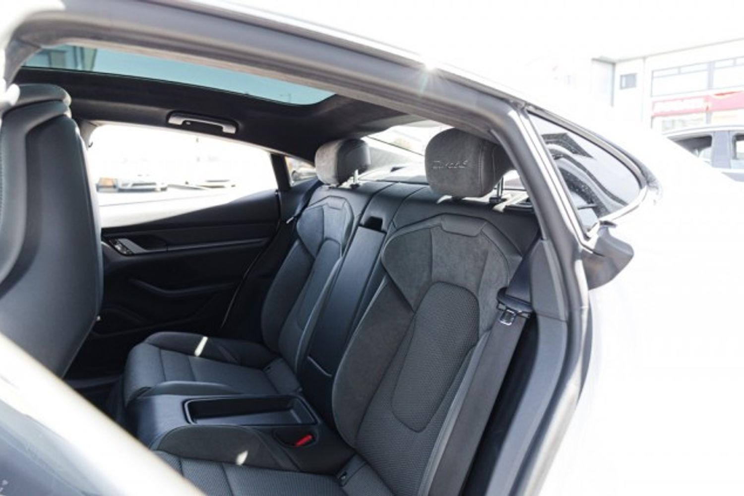 PORSCHE TAYCAN TURBO S ELECTRIC SALOON TURBO S 4DR AUTOMATIC