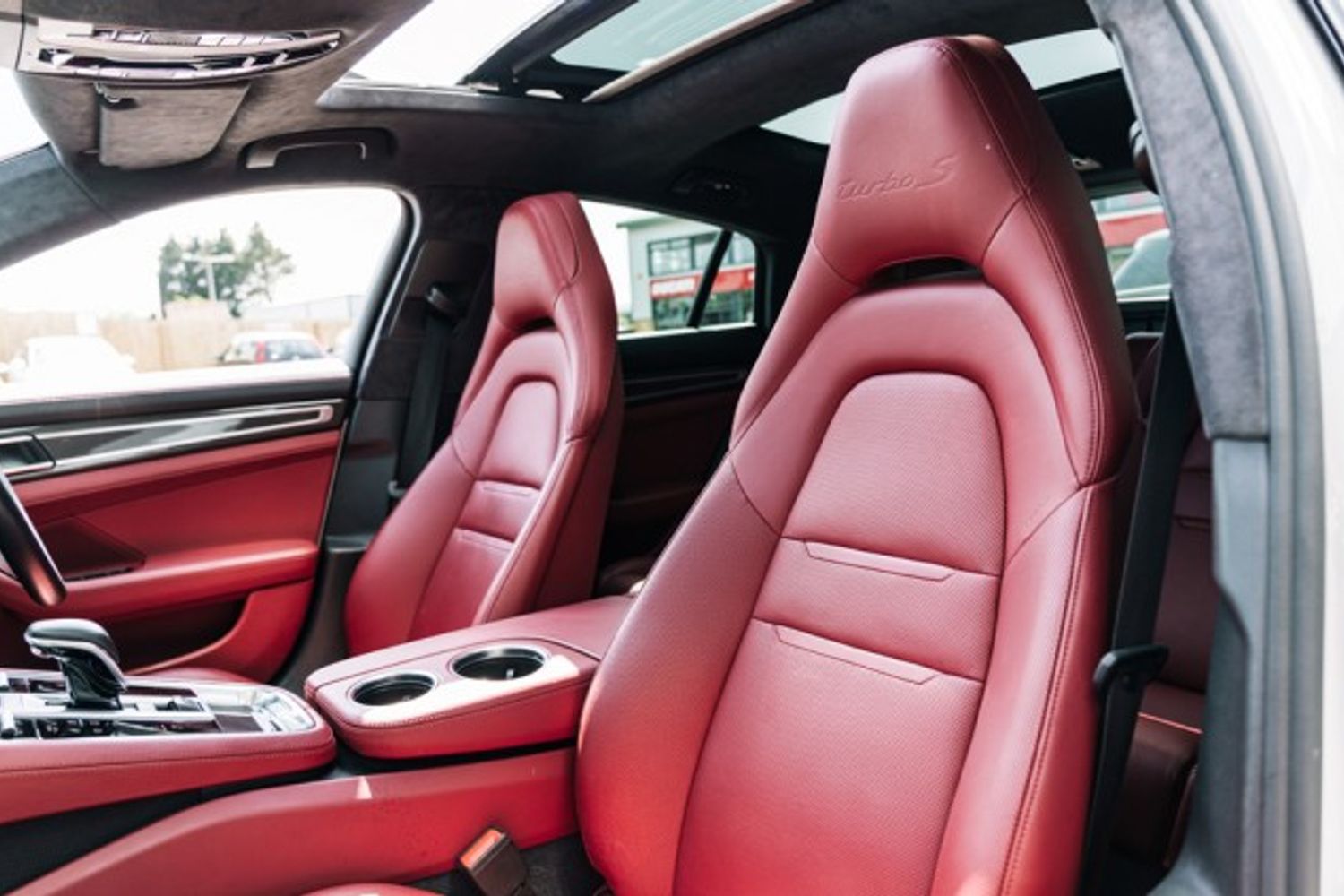 PORSCHE Panamera 4.0 V8 E-Hybrid 7.2 Wh Turbo S