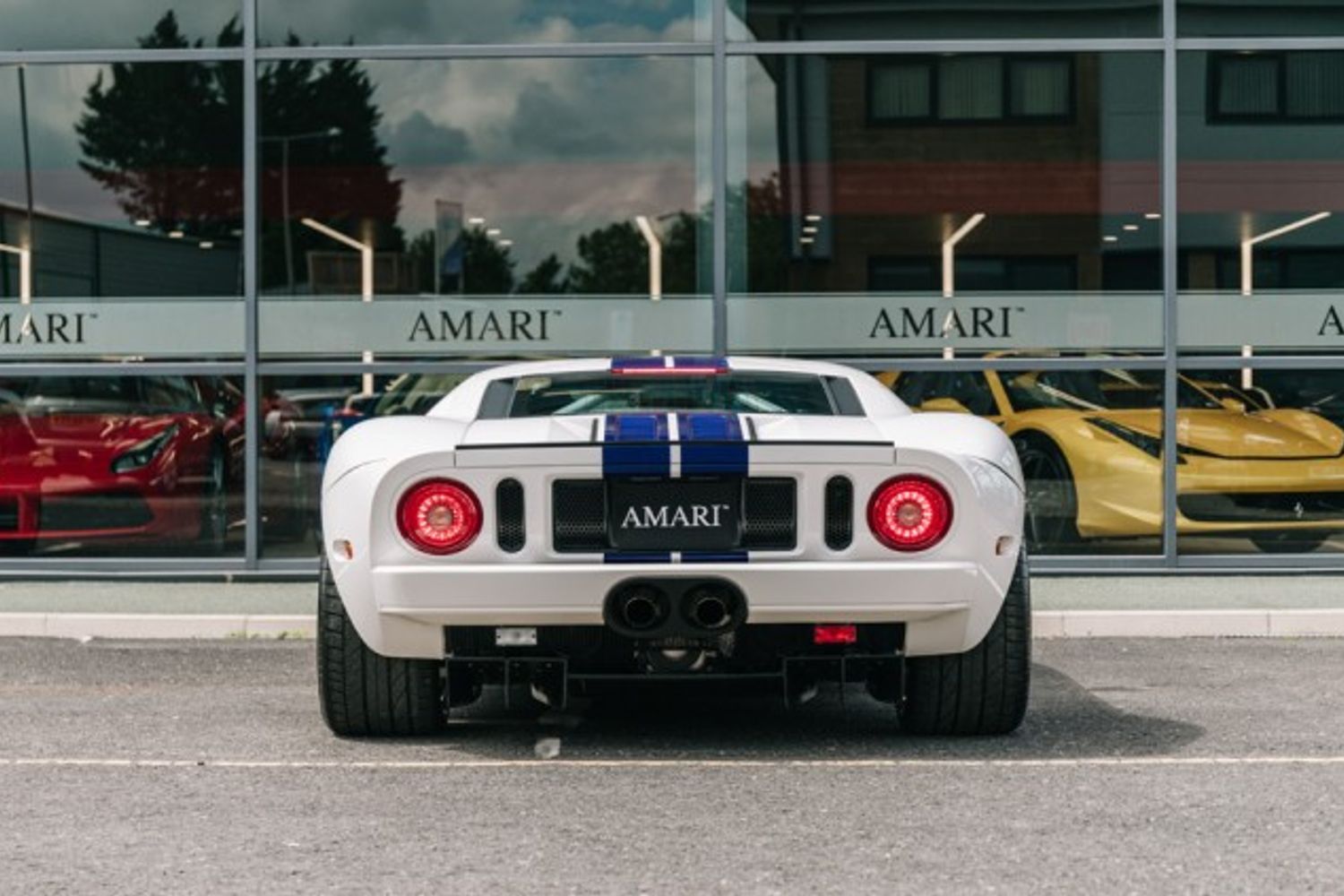 FORD GT COUPE 5.4