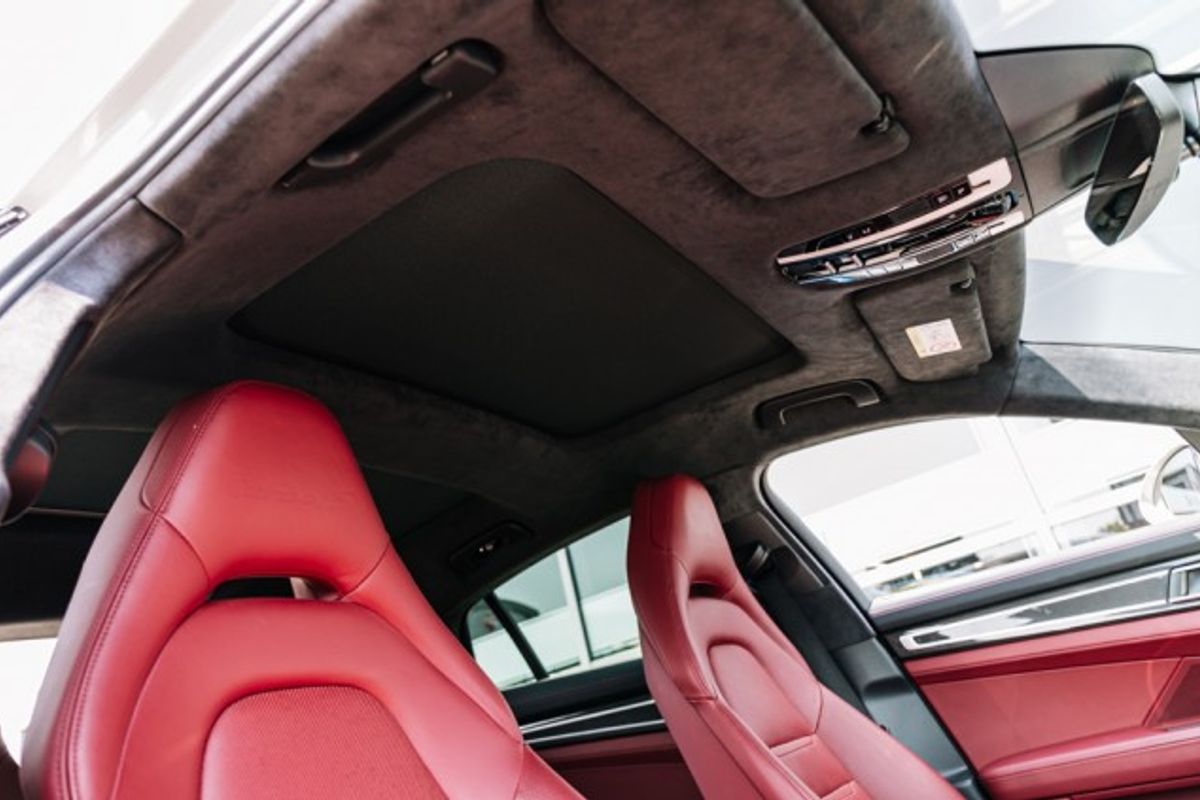 PORSCHE Panamera 4.0 V8 E-Hybrid 7.2 Wh Turbo S
