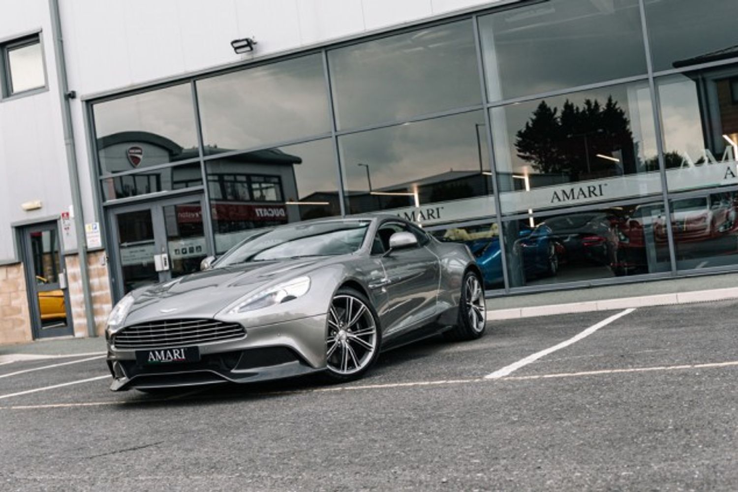 ASTON MARTIN VANQUISH COUPE 5.9 V12 2DR AUTOMATIC