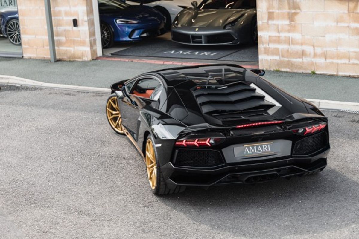 LAMBORGHINI AVENTADOR COUPE 6.5 MIURA 2DR SEMI AUTO